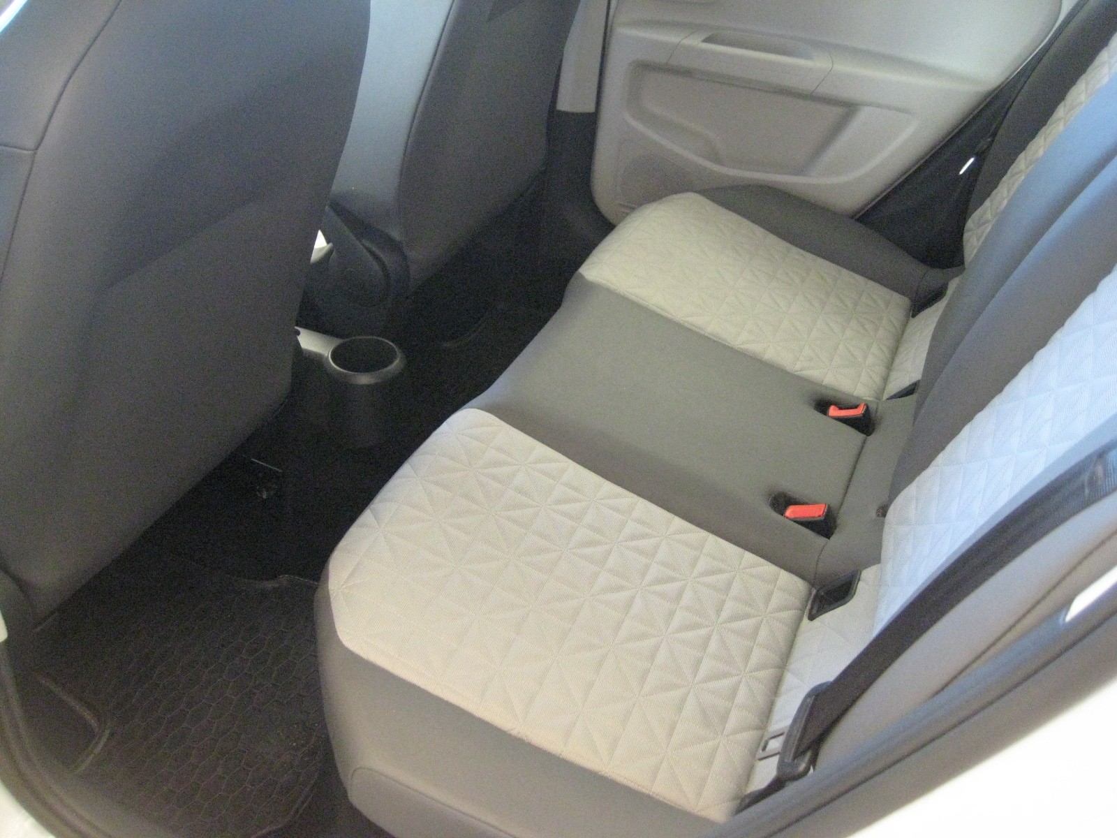 VW Up 1.0 MPI beats-image-7