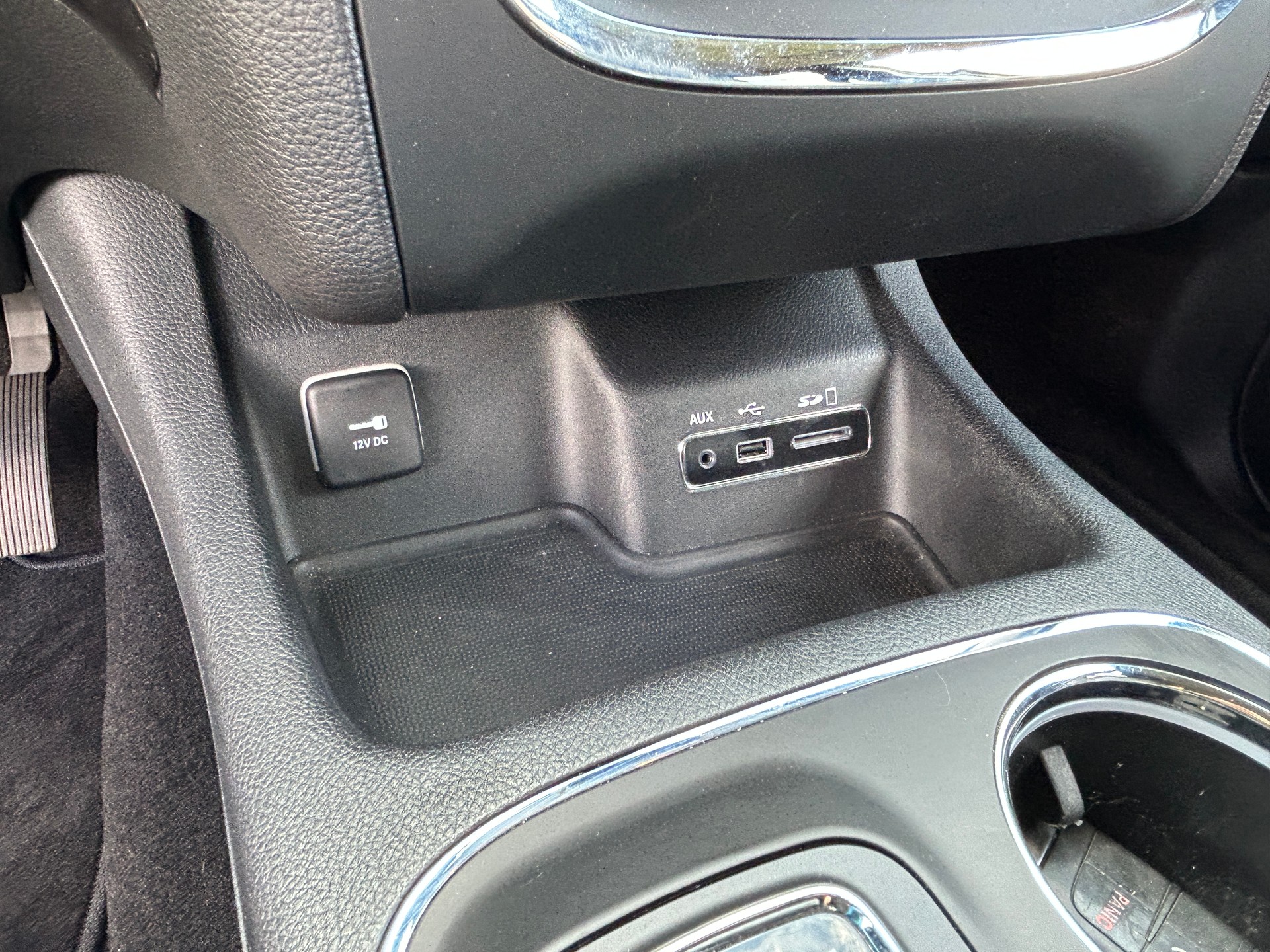 DODGE Hemi V8 5.7 Citadel 7 Plätze-image-14