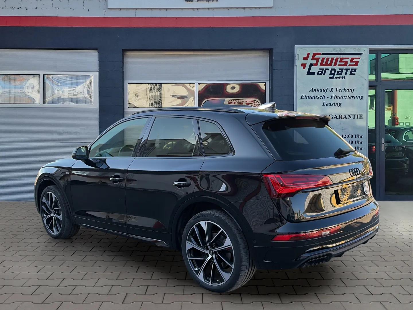 AUDI Q5 40 TDI Black Edition quattro S-tronic S line mit Werksgarantie & AHK + B&O Soundsystem-image-5