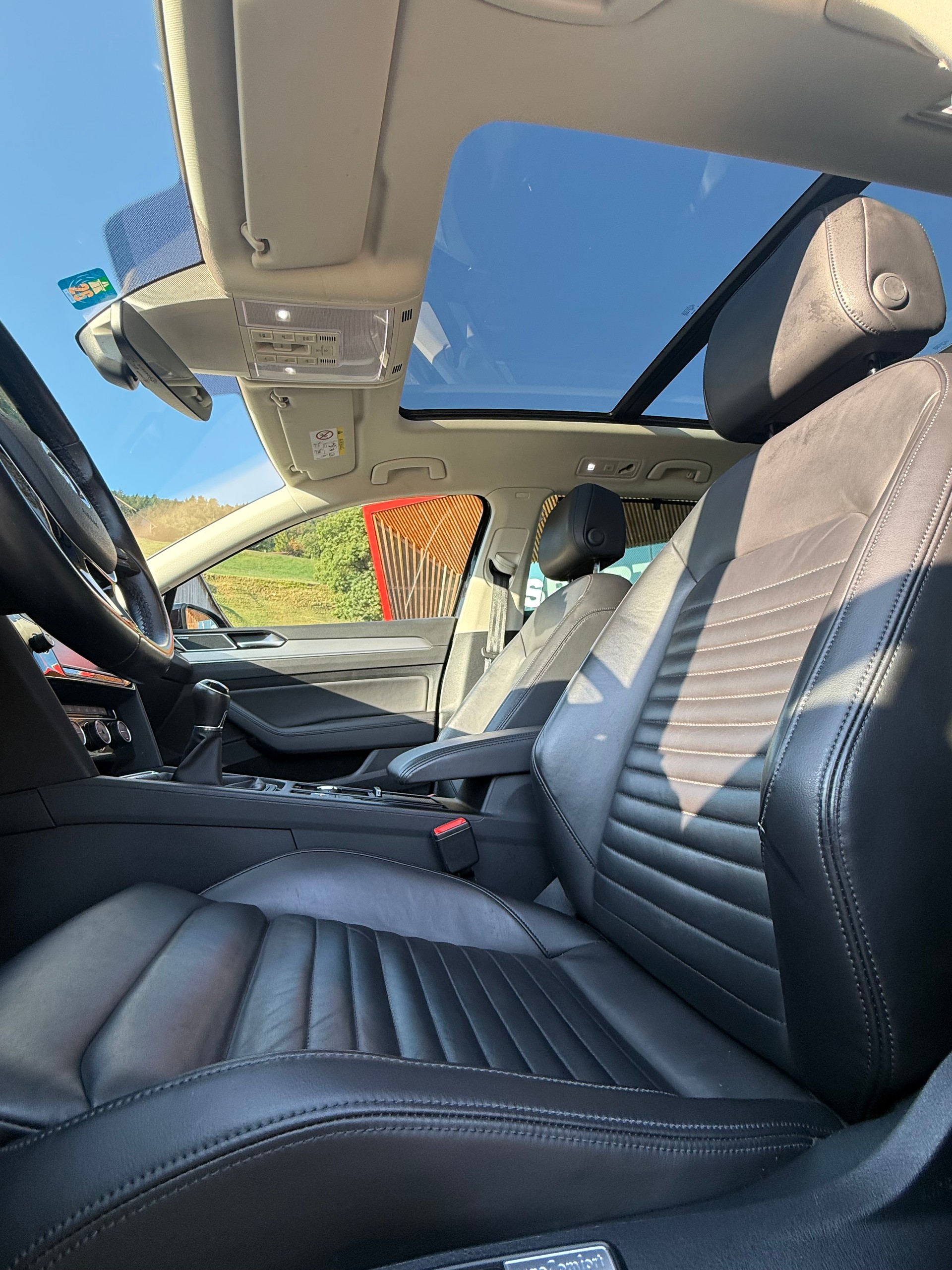 VW Passat Variant 2.0 TDI SCR BMT Highline 4Motion-image-8