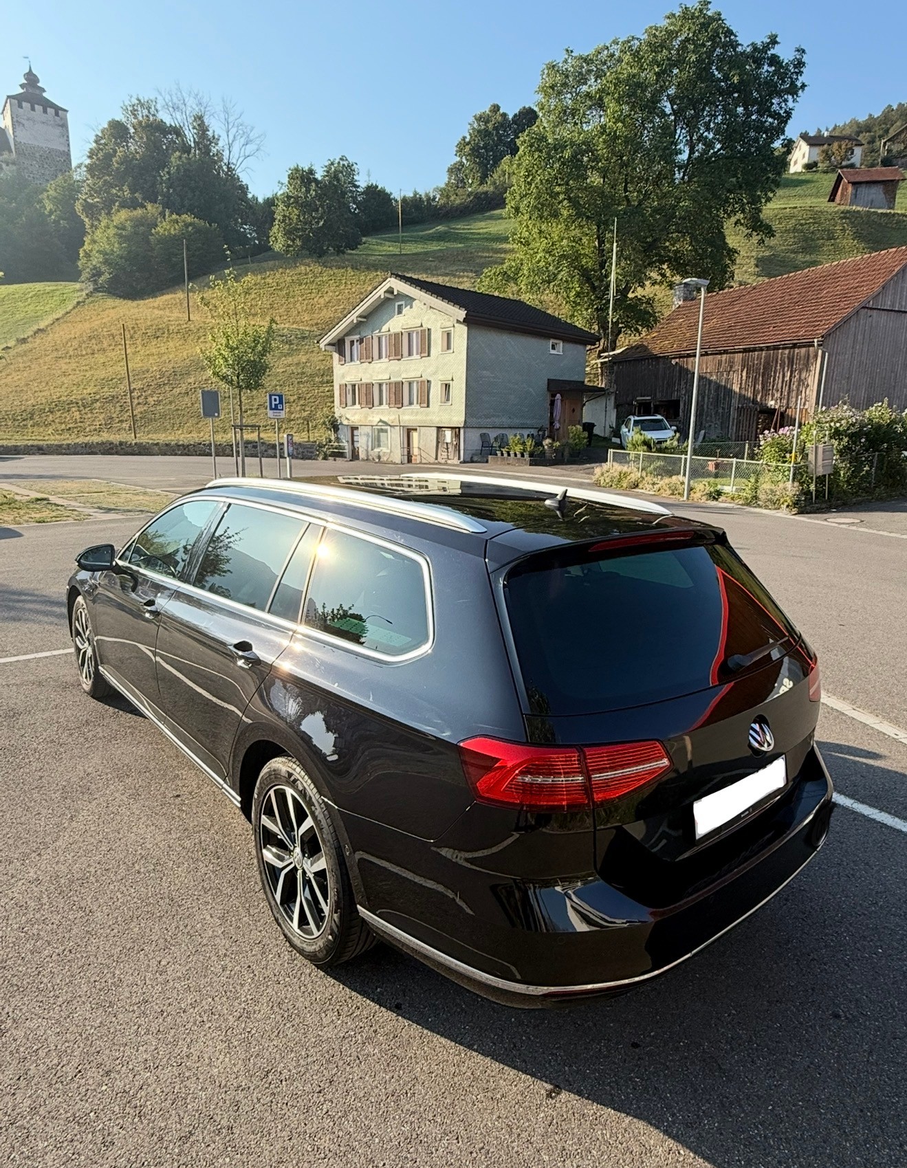 VW Passat Variant 2.0 TDI SCR BMT Highline 4Motion-image-5