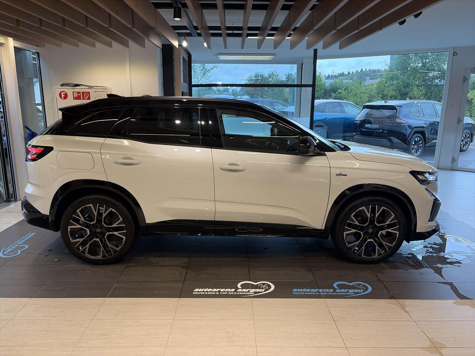 RENAULT Austral 1.2 HEV 200 Esprit Alpine Automat-image-13