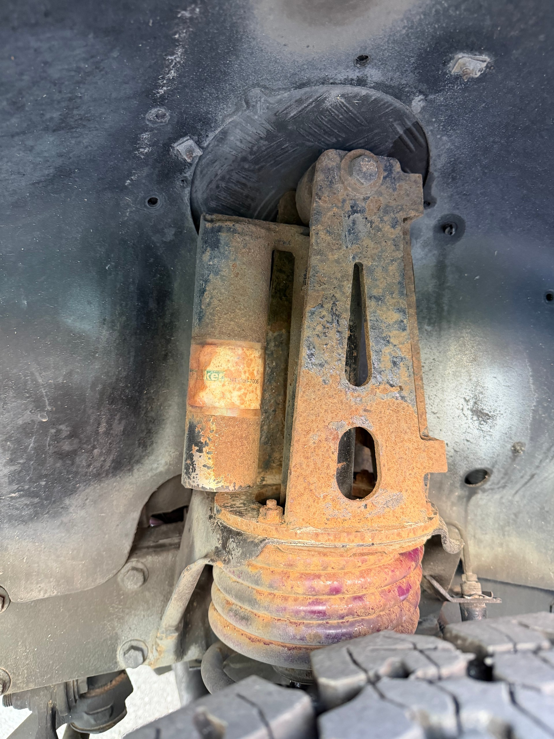 LAND ROVER Defender 90 TD4 *MATZKER*-image-16