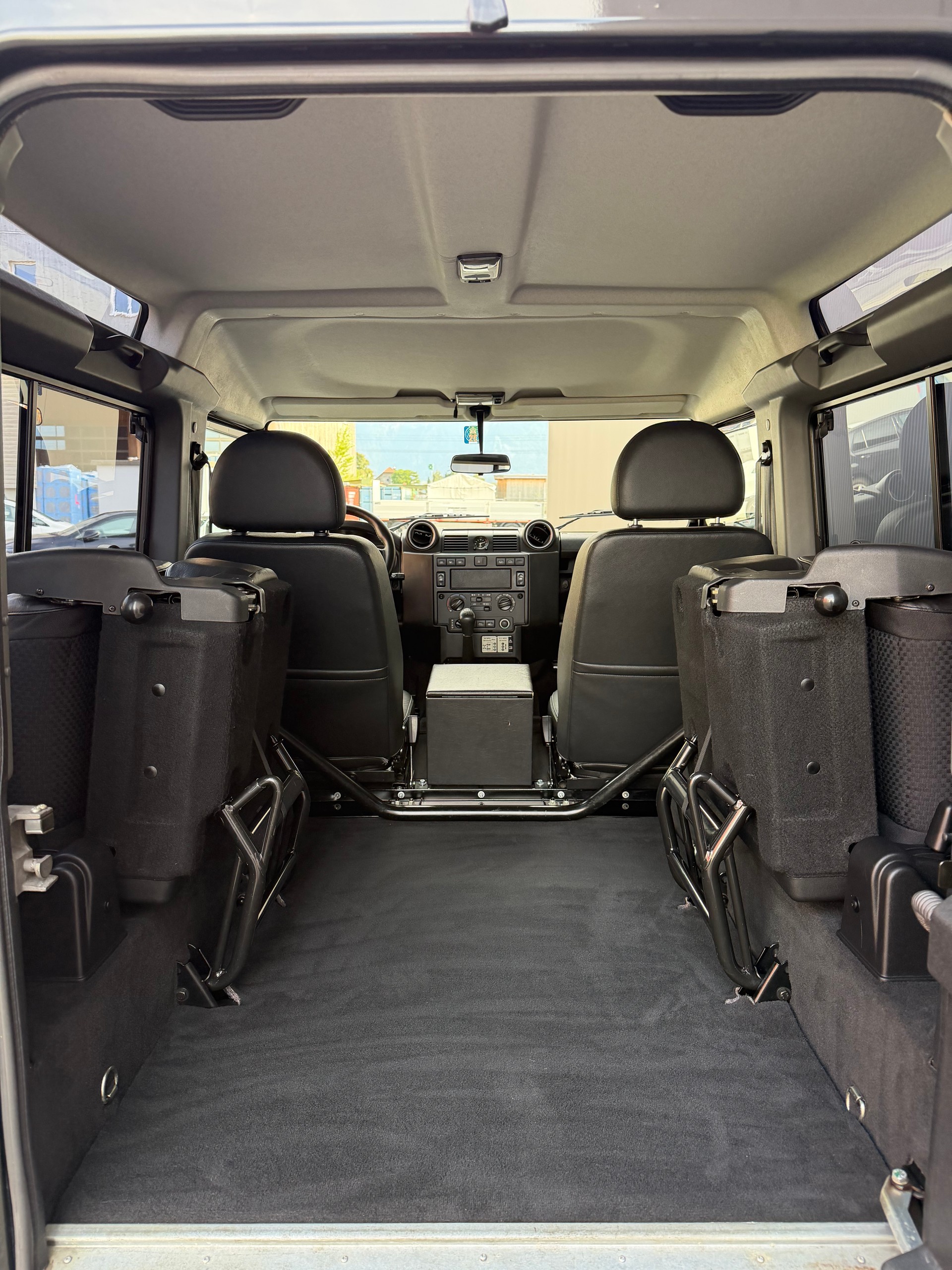 LAND ROVER Defender 90 TD4 *MATZKER*-image-9