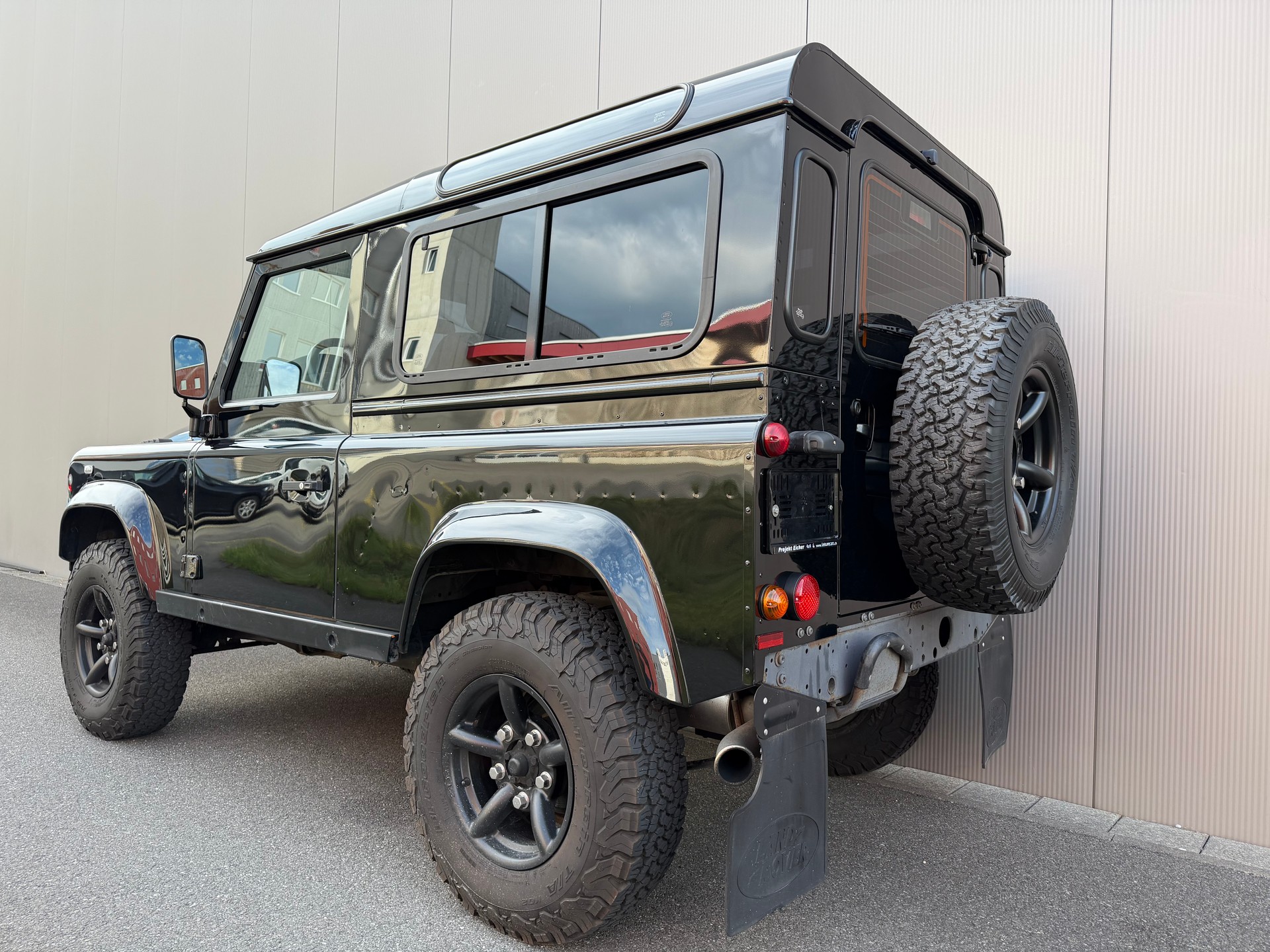 LAND ROVER Defender 90 TD4 *MATZKER*-showroom-element-2