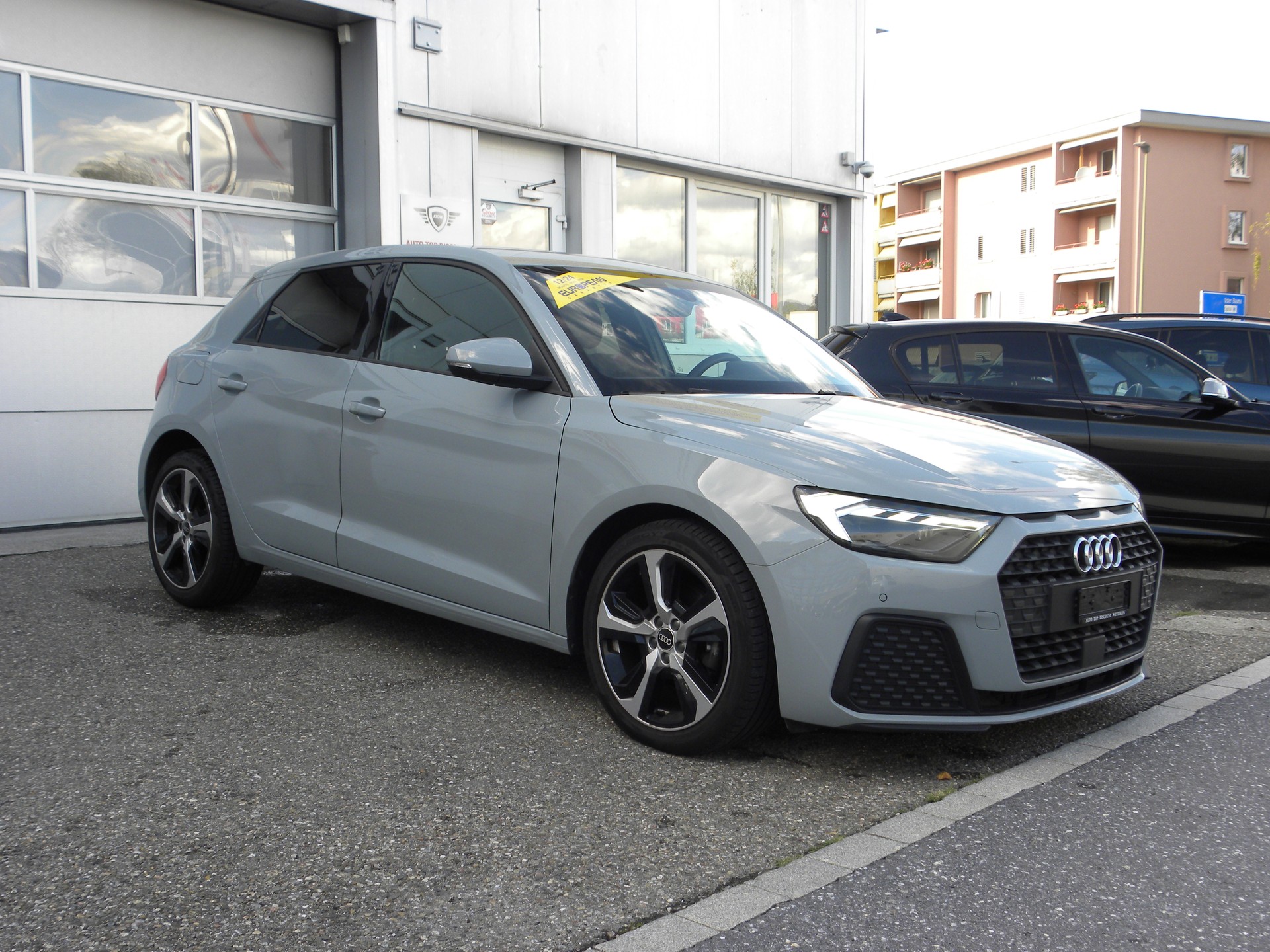 AUDI A1 Sportback 30 TFSI S-tronic S-Line-image-1