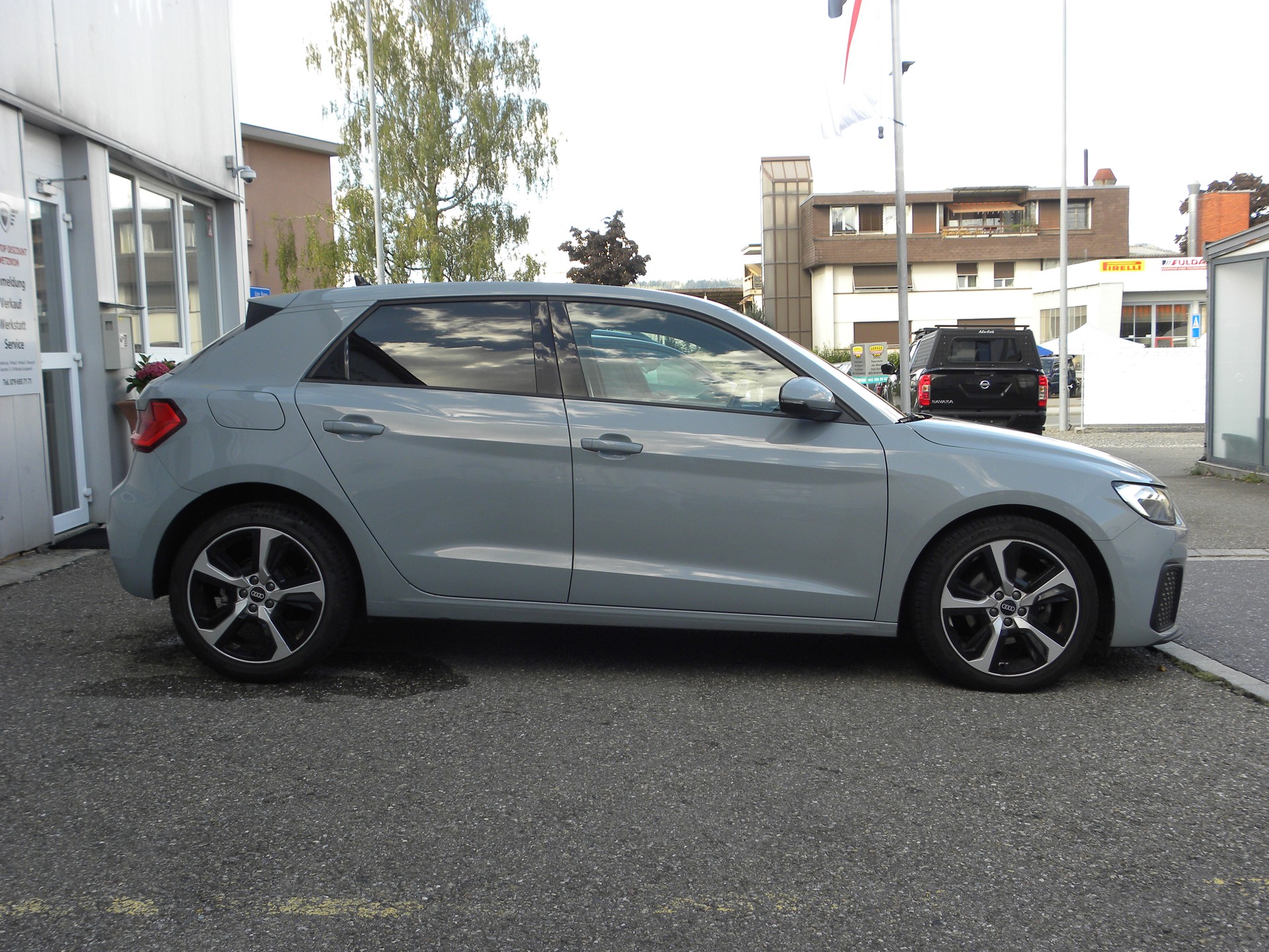AUDI A1 Sportback 30 TFSI S-tronic S-Line-image-3