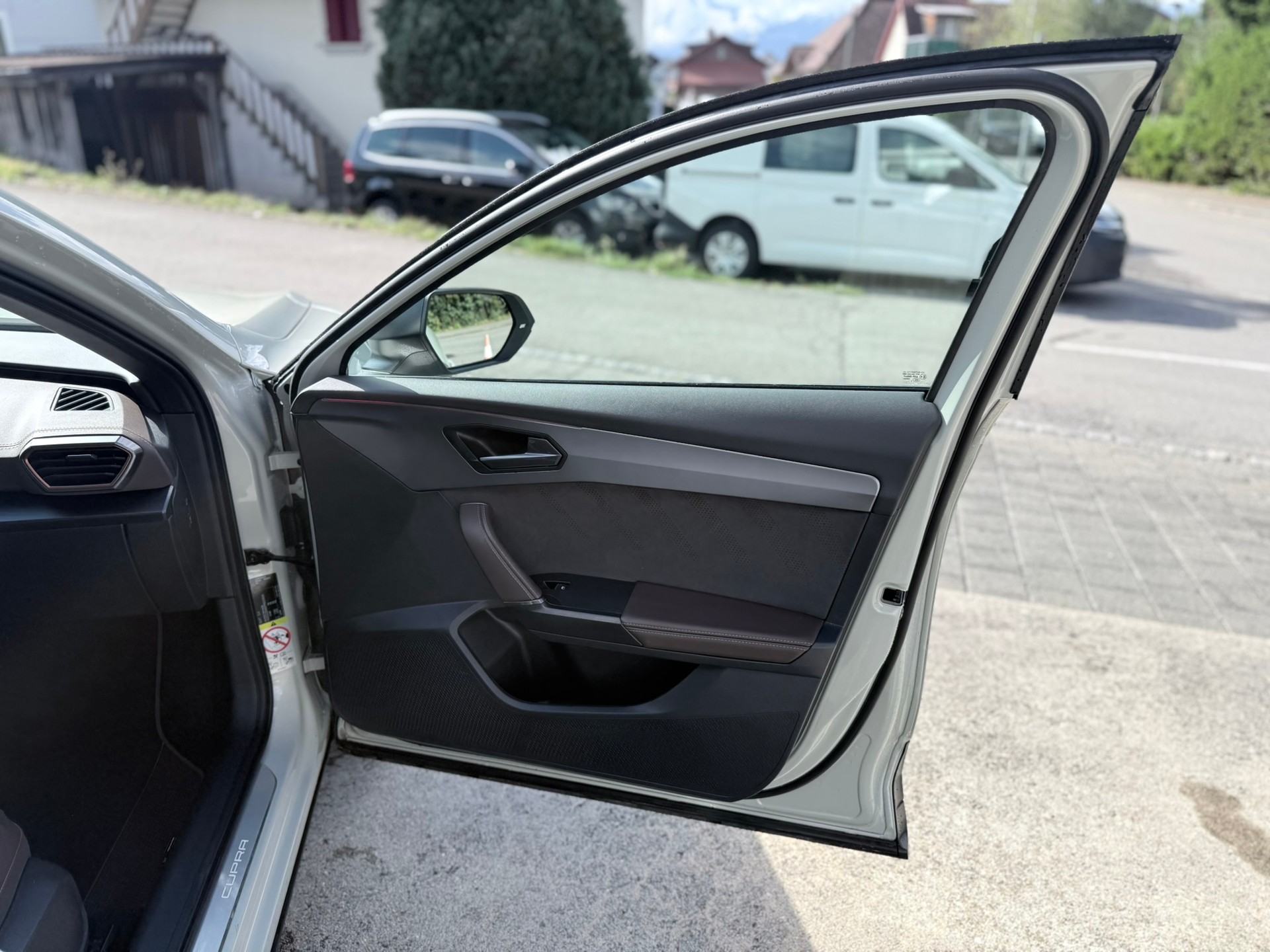CUPRA Formentor 2.5TSI VZ5 Taiga Grey 4Drive DSG-image-12
