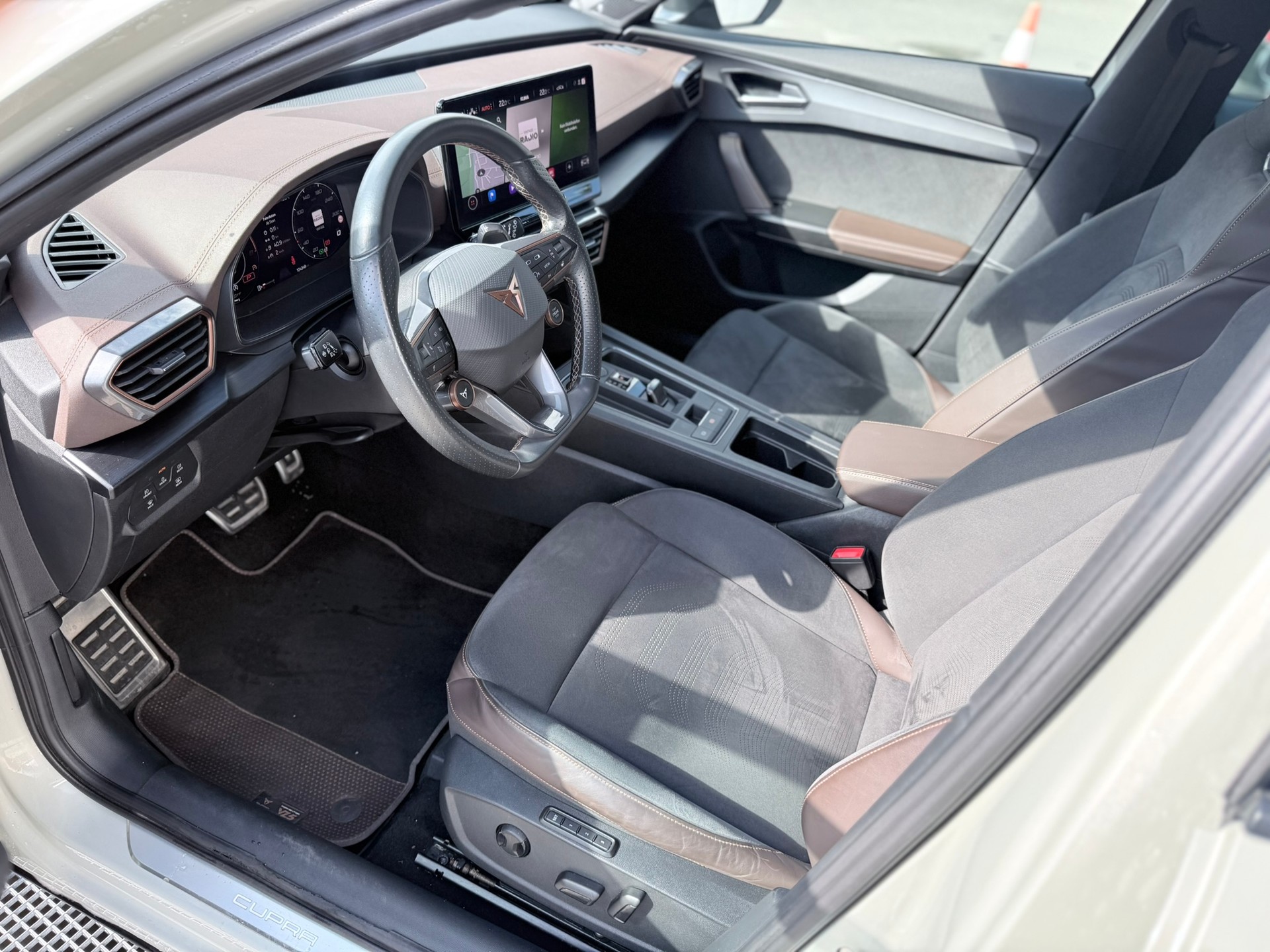CUPRA Formentor 2.5TSI VZ5 Taiga Grey 4Drive DSG-image-20