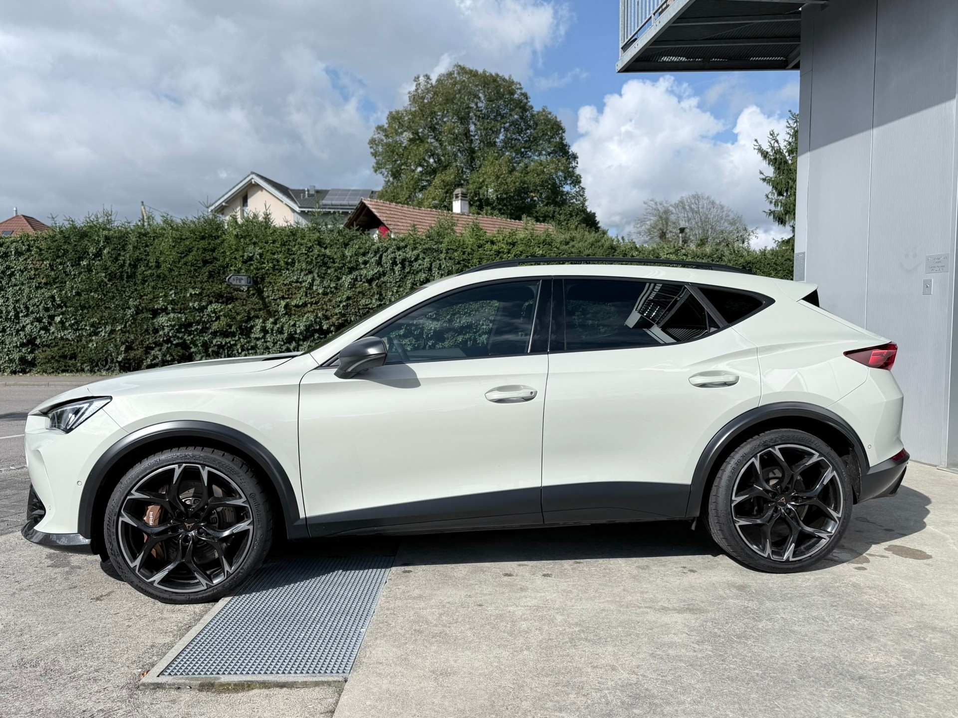 CUPRA Formentor 2.5TSI VZ5 Taiga Grey 4Drive DSG-image-8