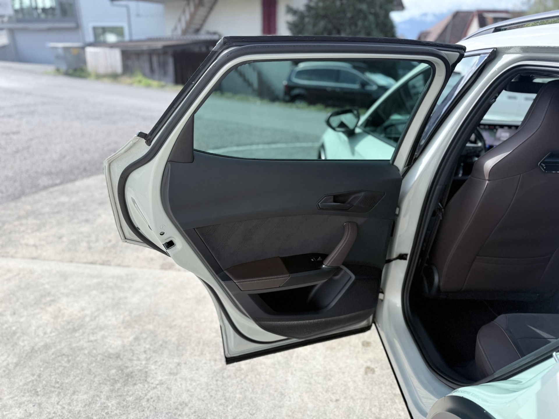 CUPRA Formentor 2.5TSI VZ5 Taiga Grey 4Drive DSG-image-16