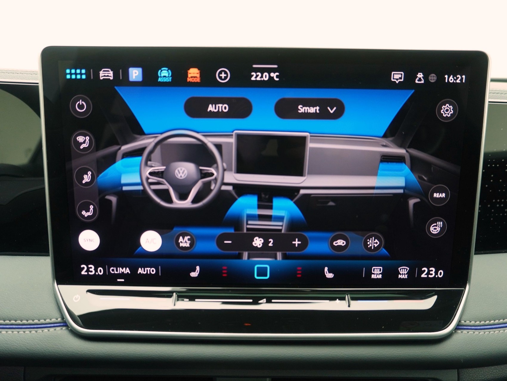 VW Tiguan 2.0 TSI DSG R-Line 4Motion-image-16