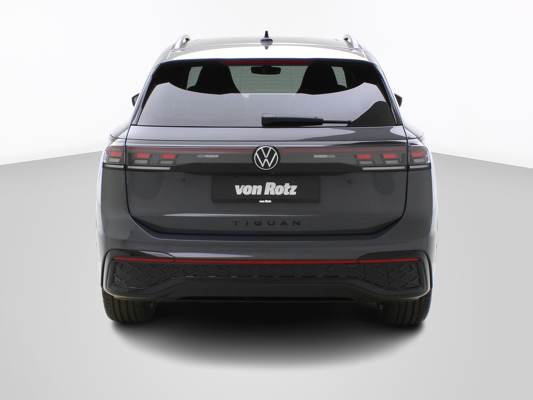 VW Tiguan 2.0 TSI DSG R-Line 4Motion-image-3