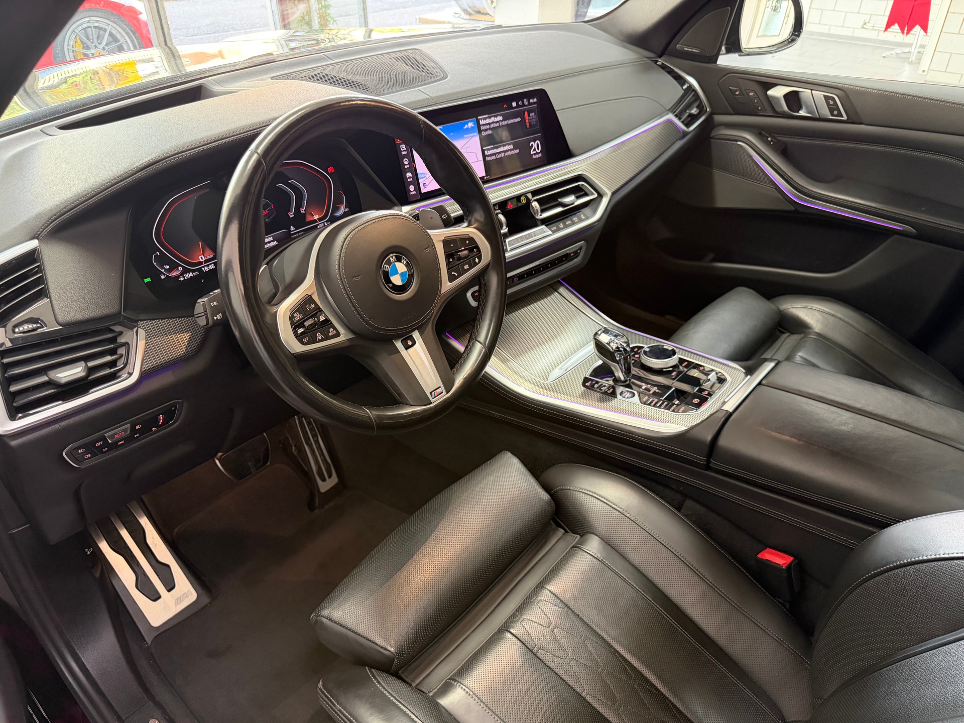 BMW X5 xDrive M50i Steptronic-image-7