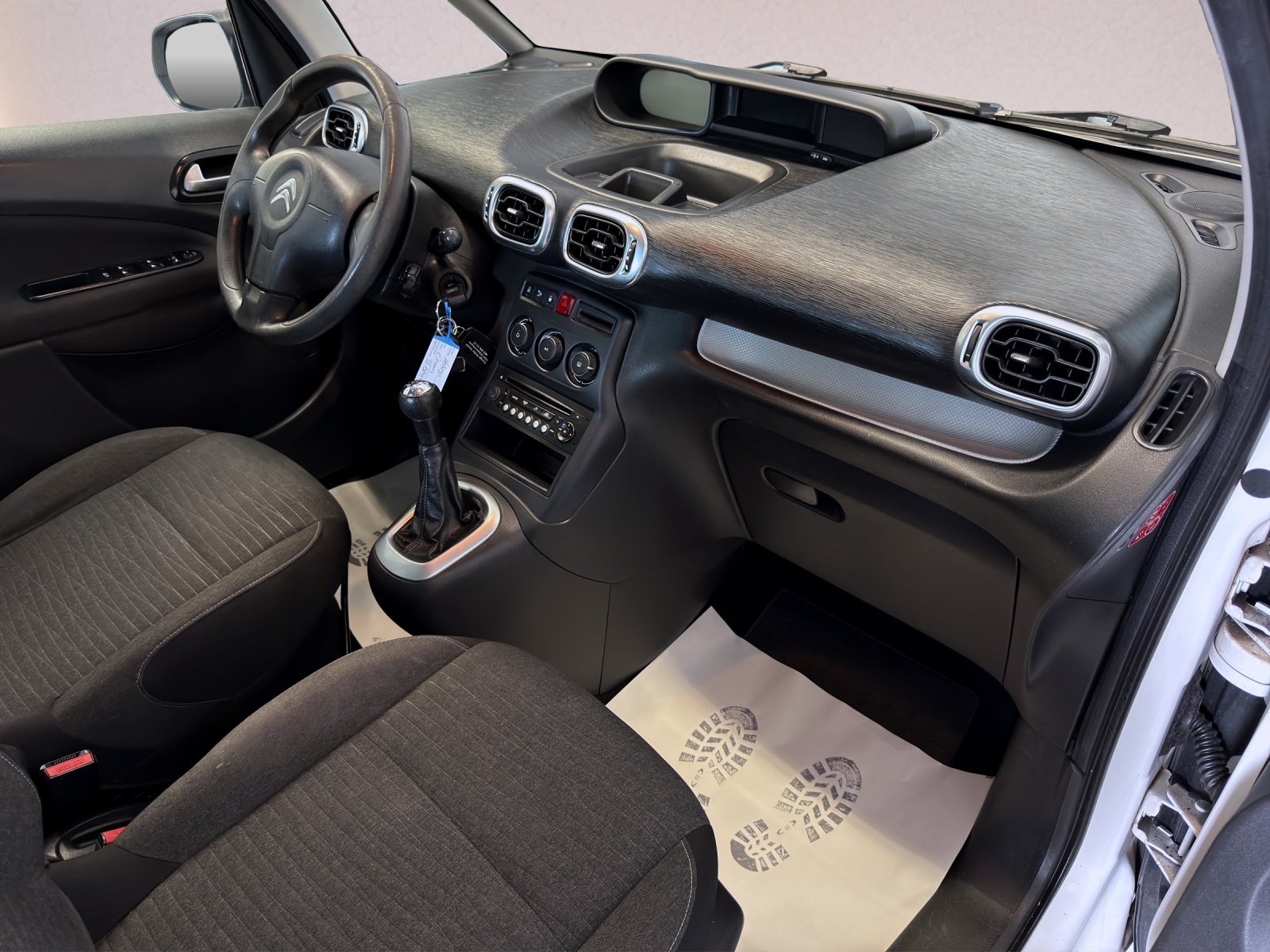 CITROEN C3 Picasso 1.2 Pure Tech Séduction-image-10