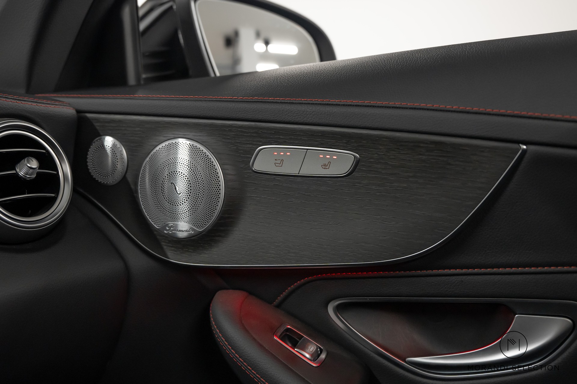 MERCEDES-BENZ C 43 AMG 4matic Cabriolet-image-24