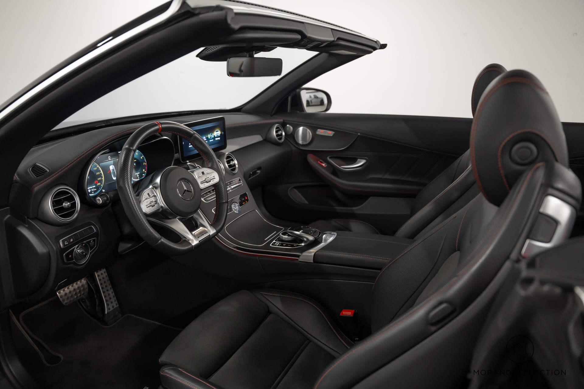 MERCEDES-BENZ C 43 AMG 4matic Cabriolet-image-10