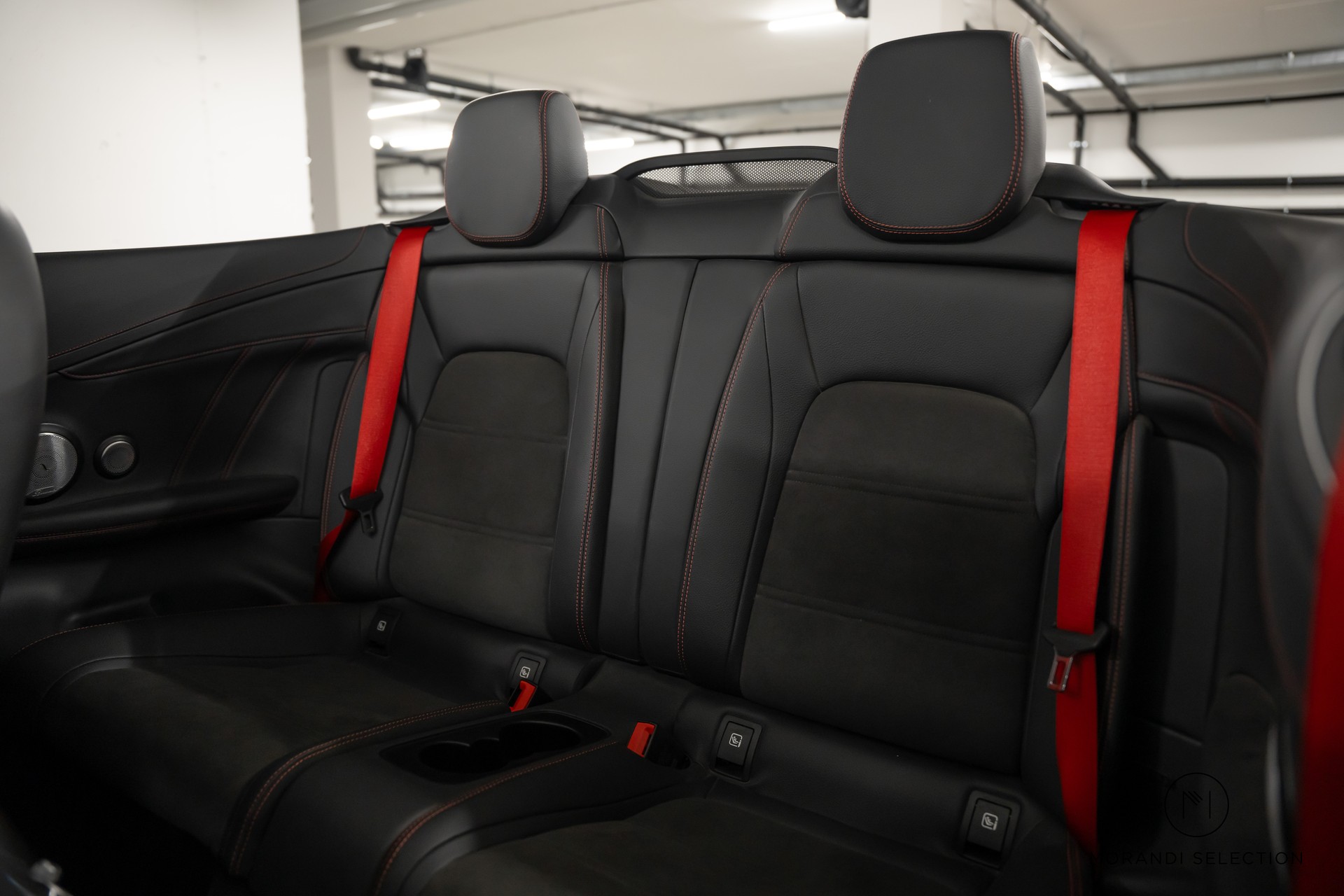 MERCEDES-BENZ C 43 AMG 4matic Cabriolet-image-13