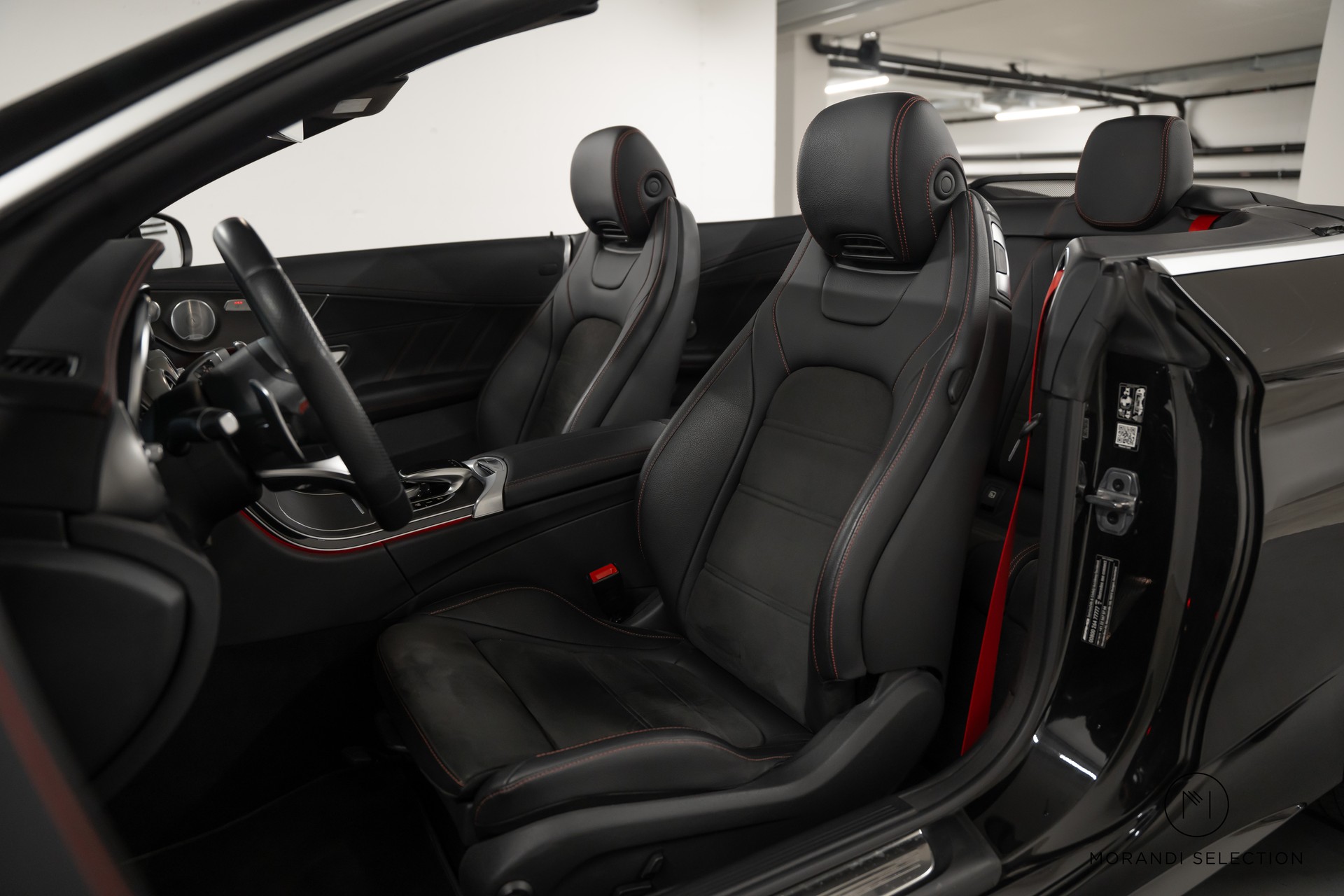MERCEDES-BENZ C 43 AMG 4matic Cabriolet-image-12