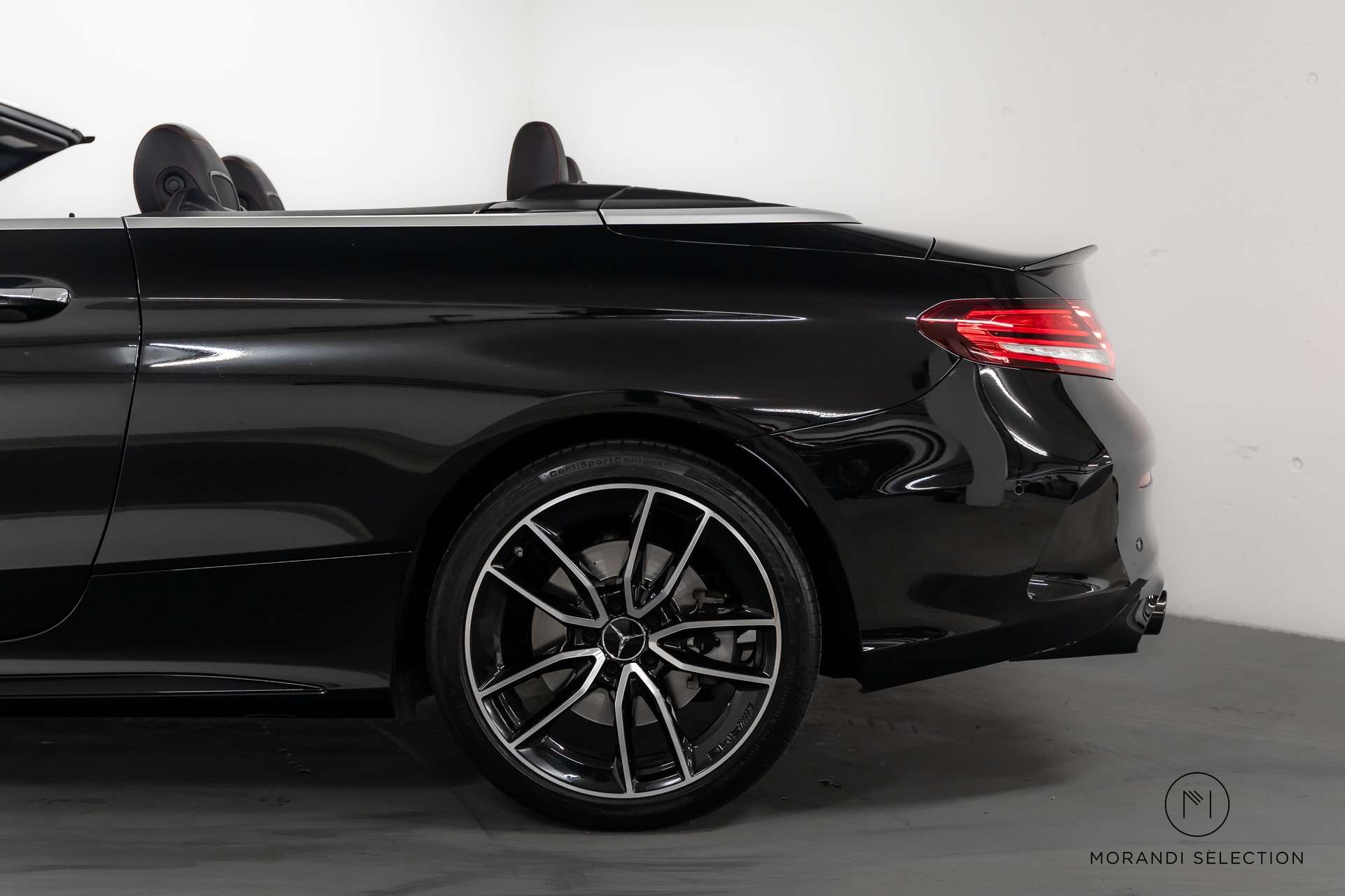 MERCEDES-BENZ C 43 AMG 4matic Cabriolet-image-2