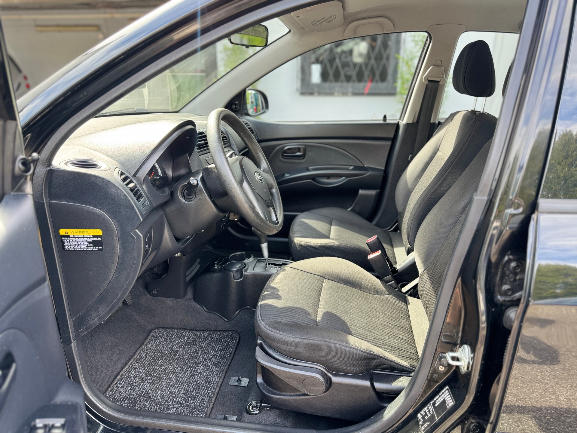 KIA Picanto 1.1 Trend Automatic-image-6