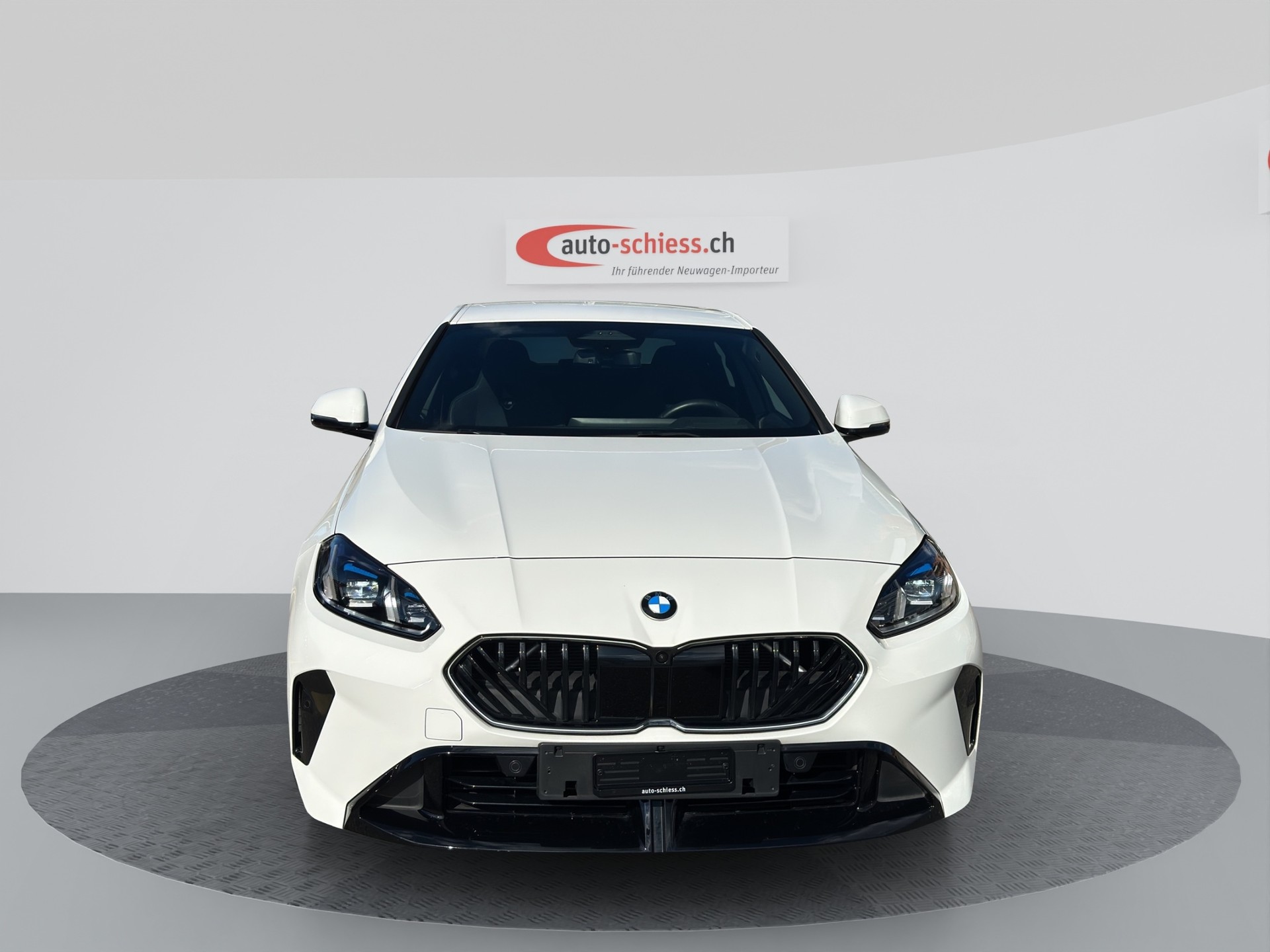 BMW 220 Gran Coupé 48V M Sport Steptronic-image-3