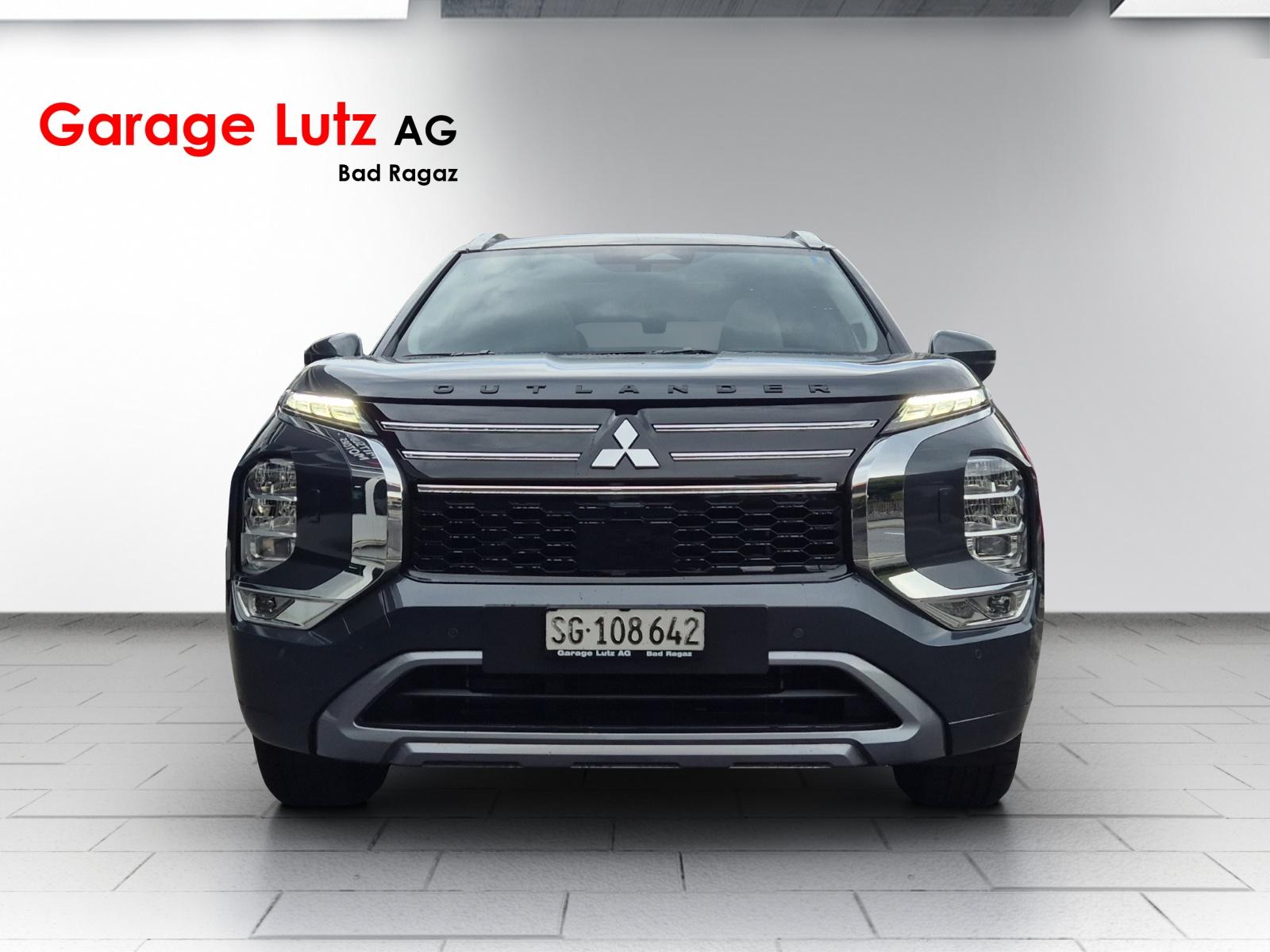 MITSUBISHI Outlander 2.4 PHEV Instyle 4x4-image-0