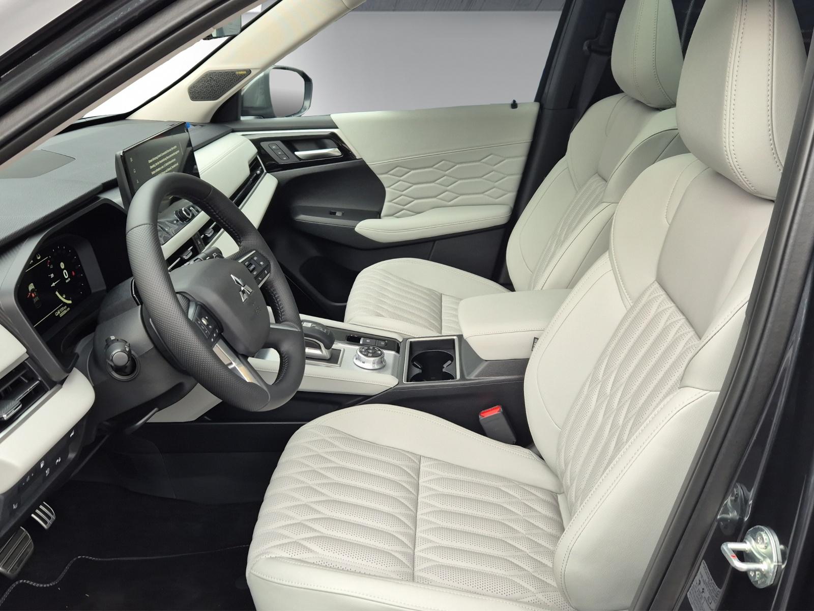 MITSUBISHI Outlander 2.4 PHEV Instyle 4x4-image-5