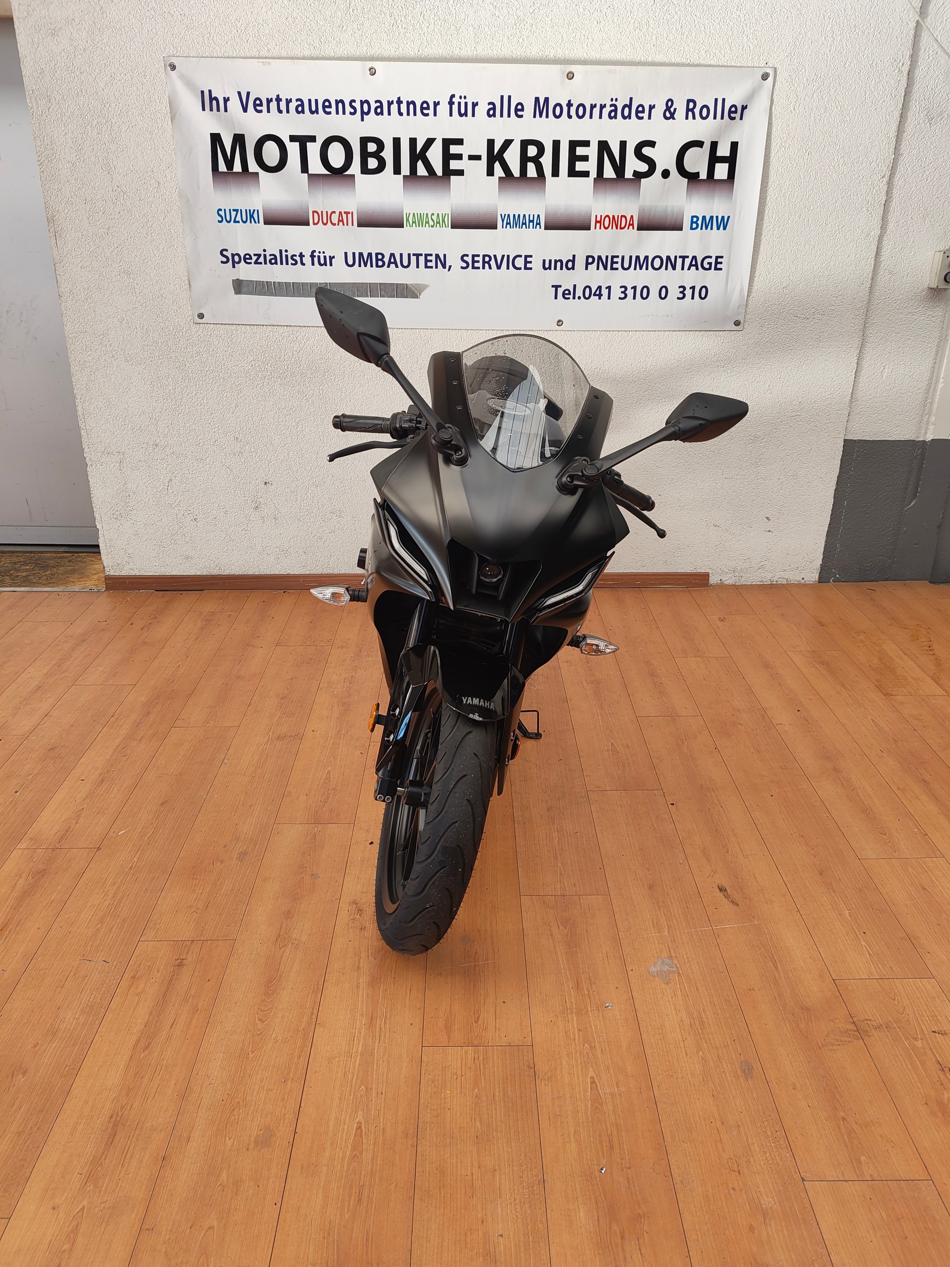 YAMAHA YZF-R 125 ABS-image-1