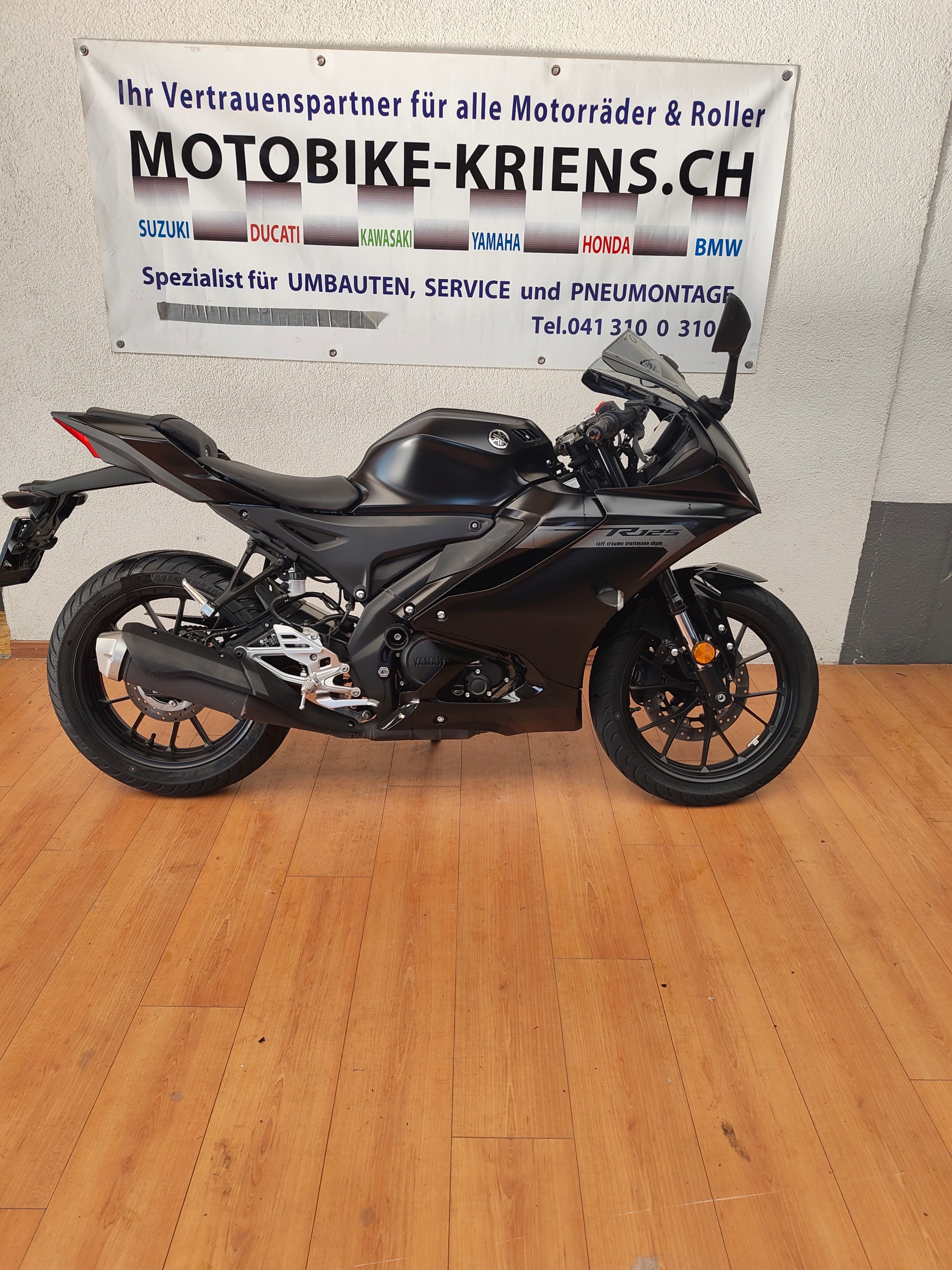 YAMAHA YZF-R 125 ABS