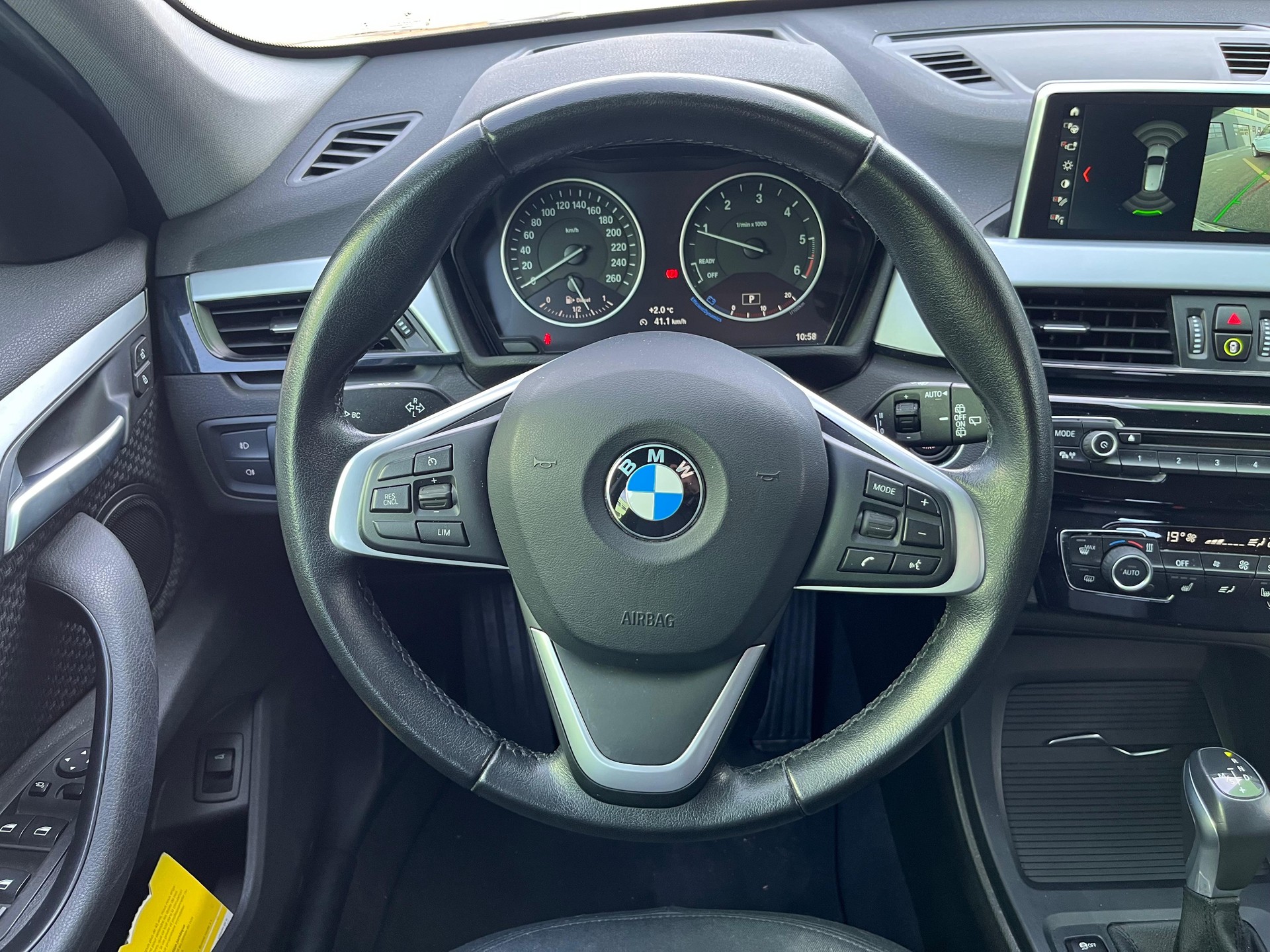 BMW X1 xDrive 20d Steptronic-image-13