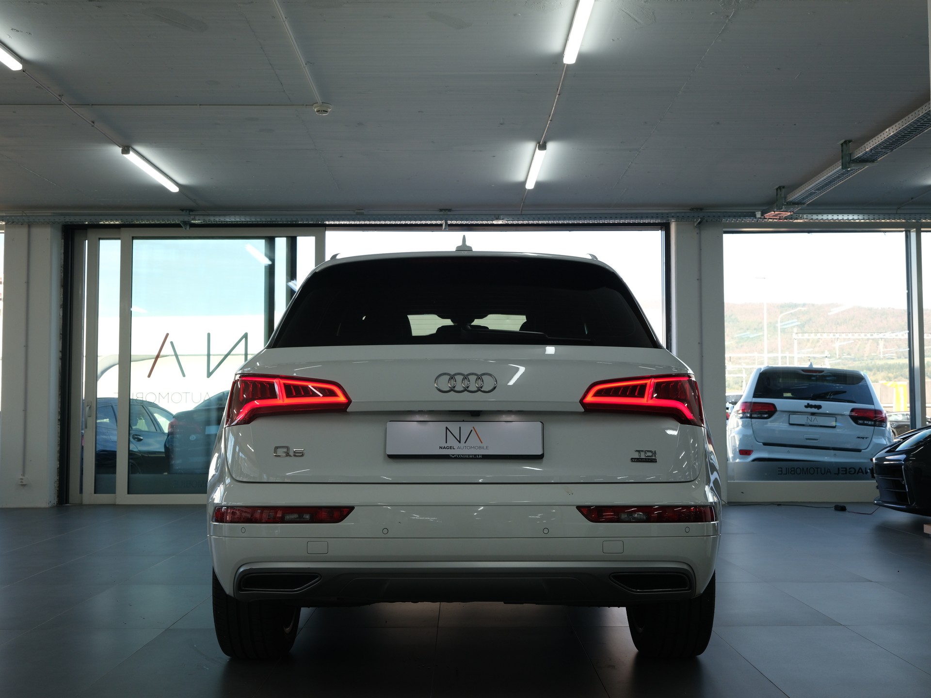AUDI Q5 2.0 TDI sport quattro S-tronic *Rückfahrkamera* *Sitzheizung* *S-Line*-image-3
