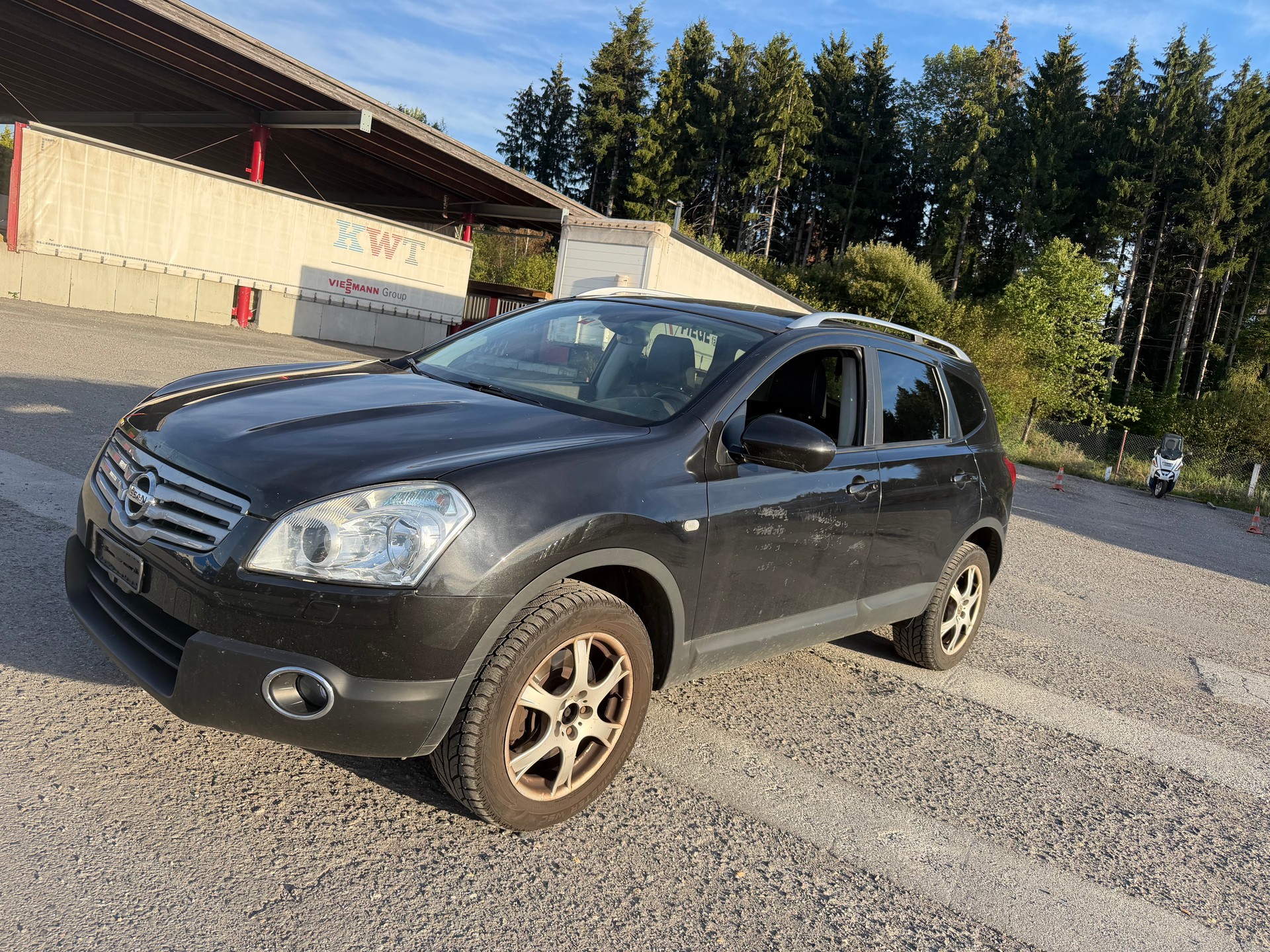 NISSAN Qashqai +2 2.0 4WD tekna-image-1
