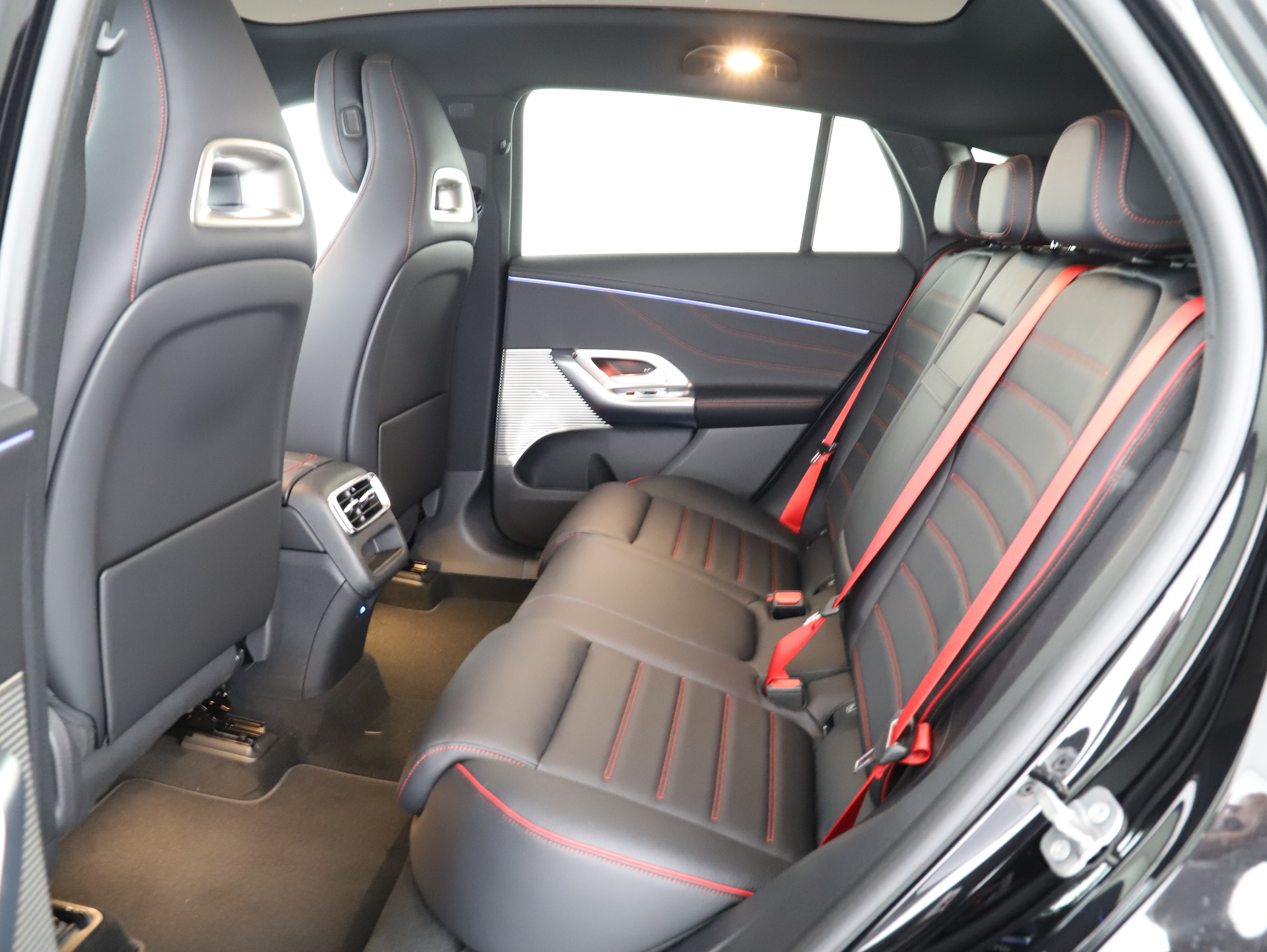 MERCEDES-BENZ GLC 400 4MATIC 94 kWh EQ-image-9