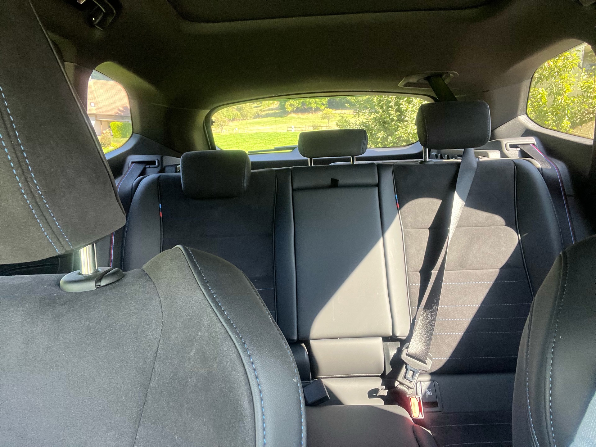 BMW X1 x20d xDrive Paddles M Sport Pro-image-10