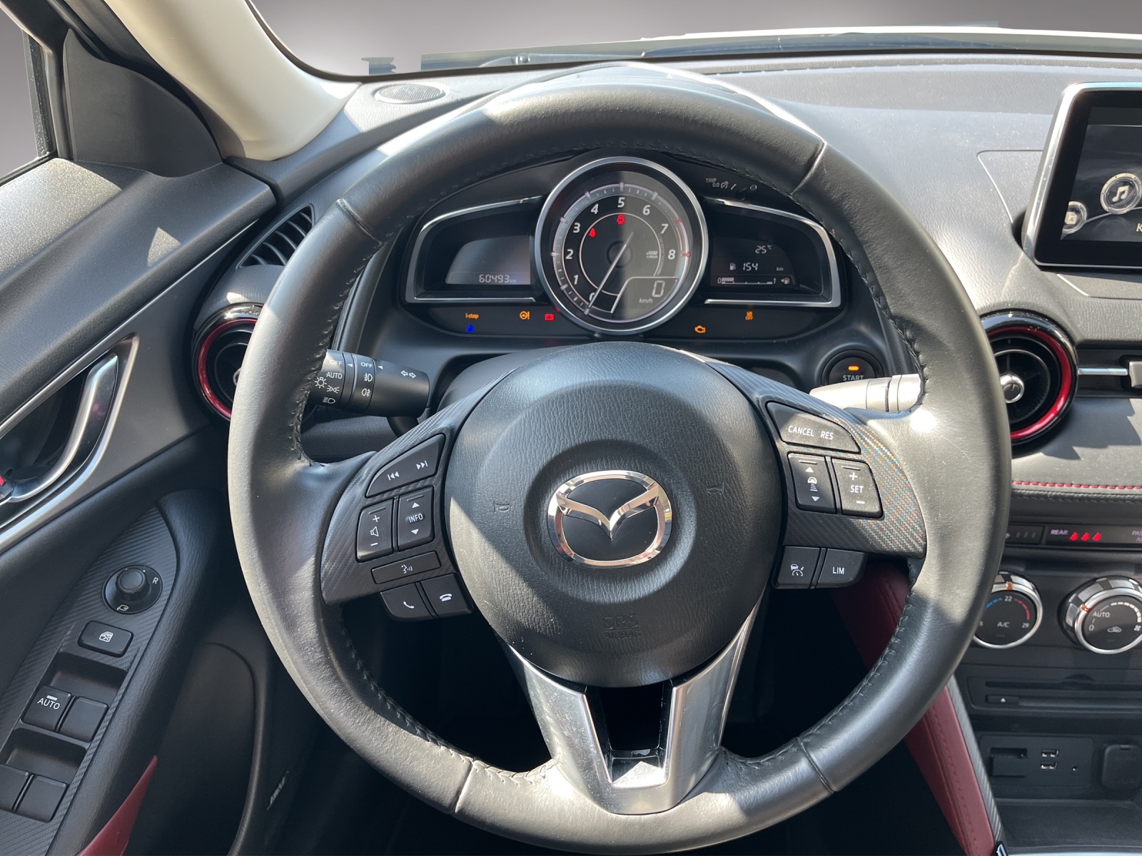 MAZDA CX-3 2.0 Revolution AWD-image-11