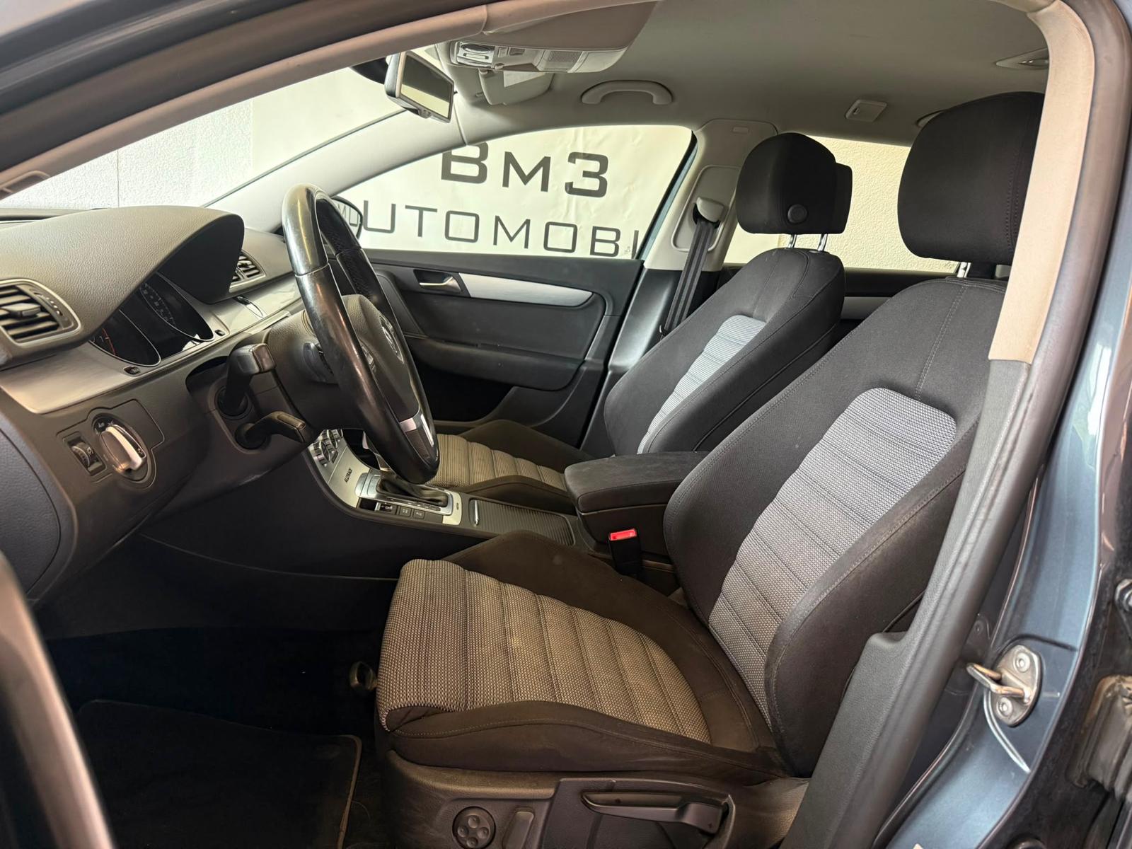VW Passat Alltrack 2.0 TSI 4Motion DSG-image-8