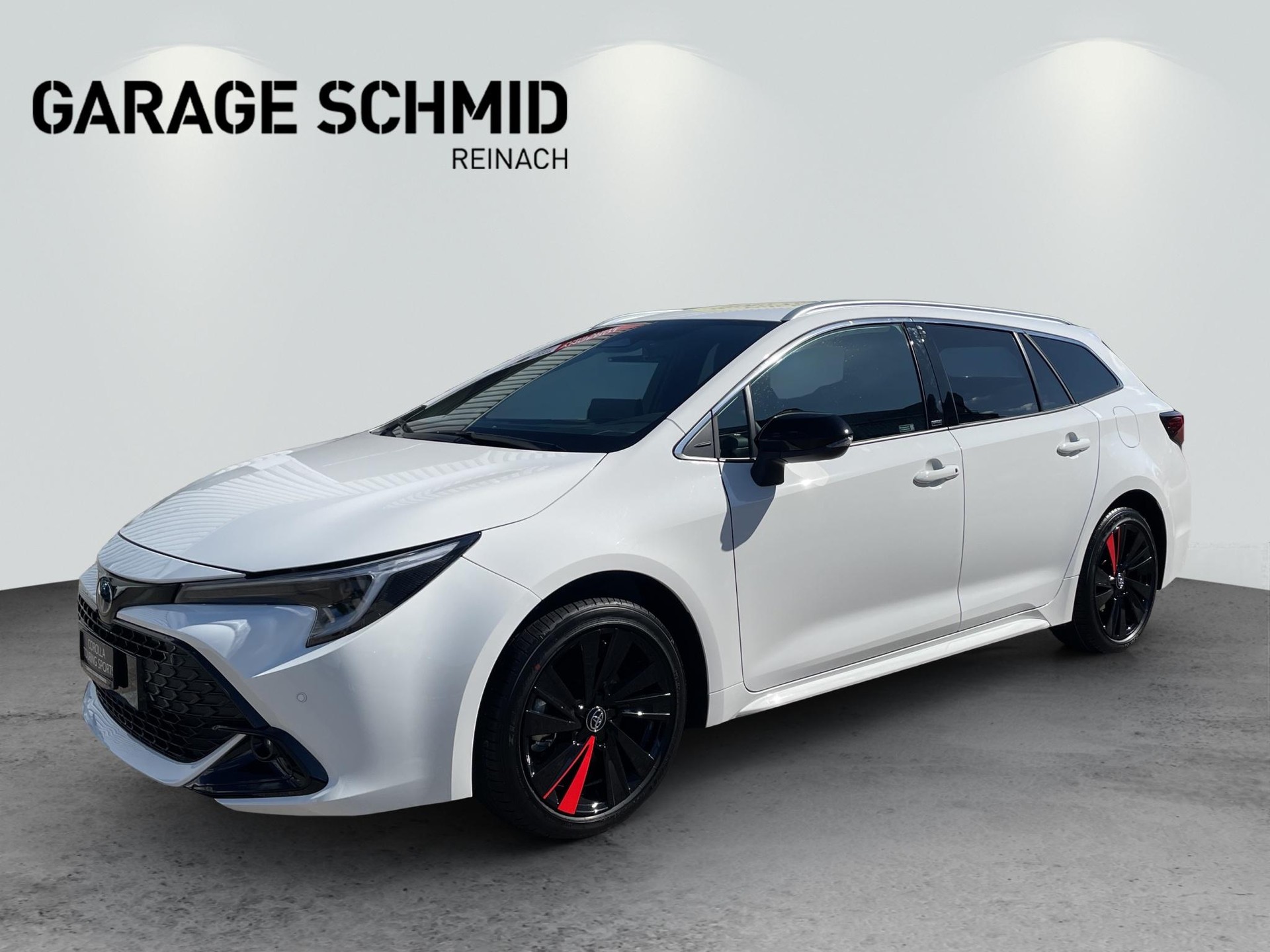 TOYOTA Corolla Touring Sports 2.0 HSD Swiss Edition-image-0
