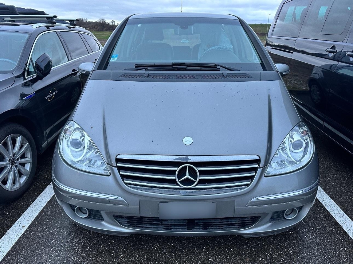 MERCEDES-BENZ A 180 CDI Avantgarde-image-1