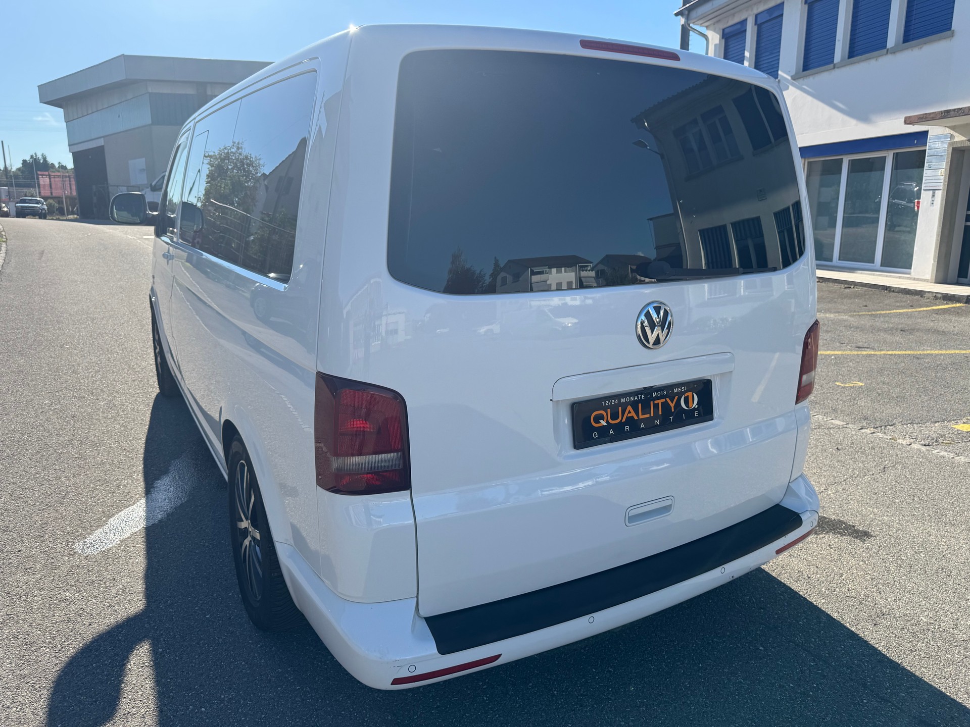 VW T5 Multivan 2.0 Bi-TDI CR Highline 4Motion DSG-image-5