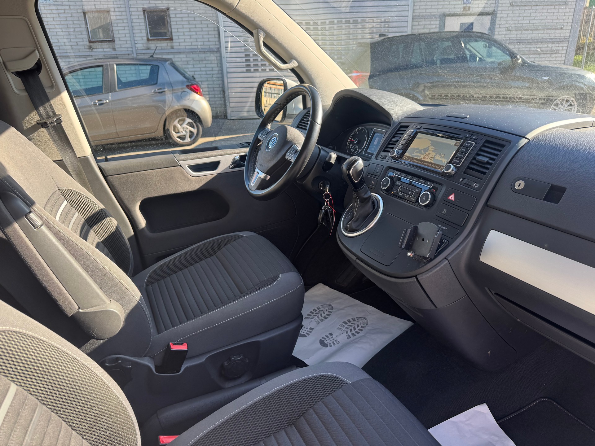 VW T5 Multivan 2.0 Bi-TDI CR Highline 4Motion DSG-image-10