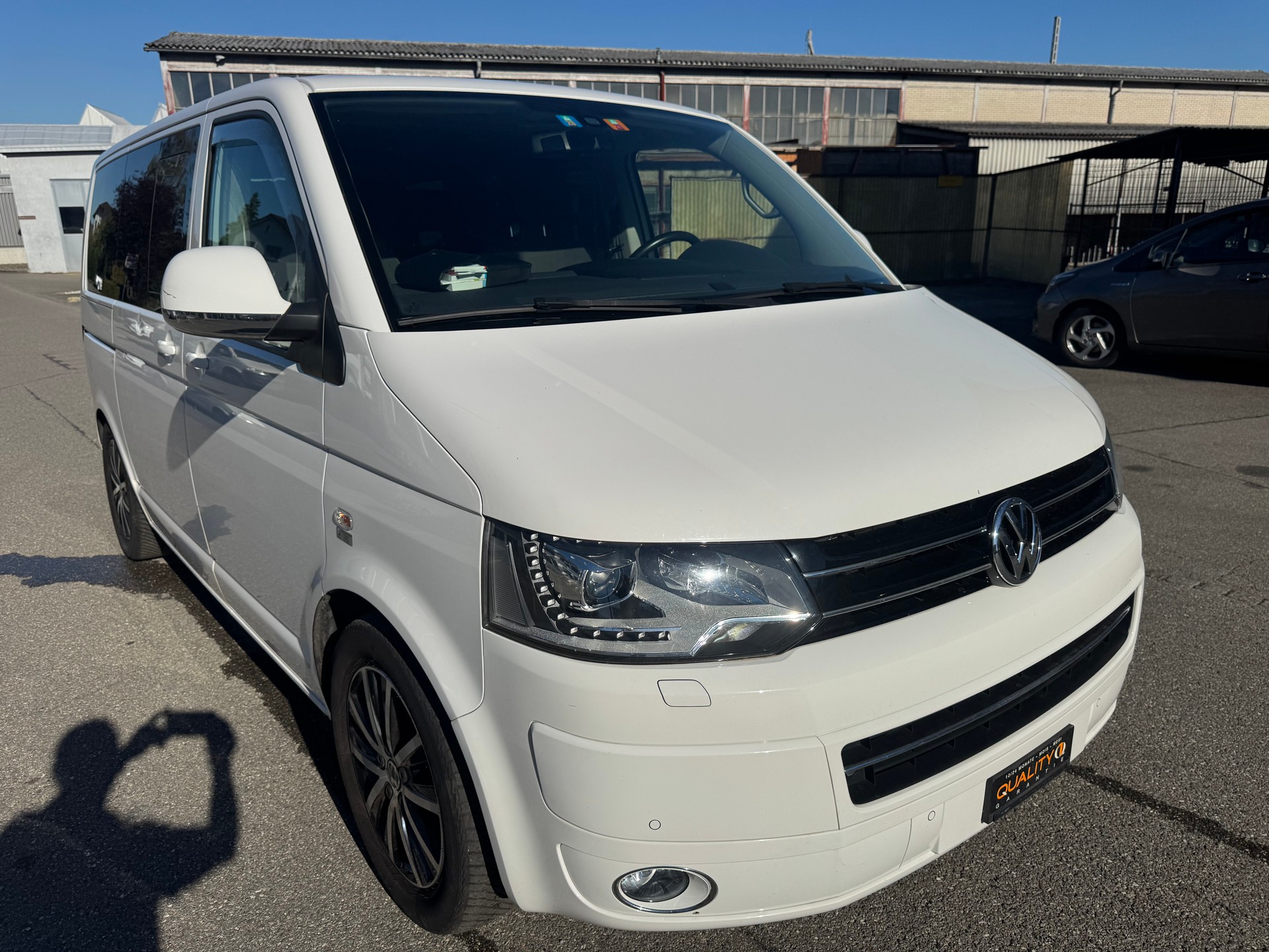VW T5 Multivan 2.0 Bi-TDI CR Highline 4Motion DSG-image-2