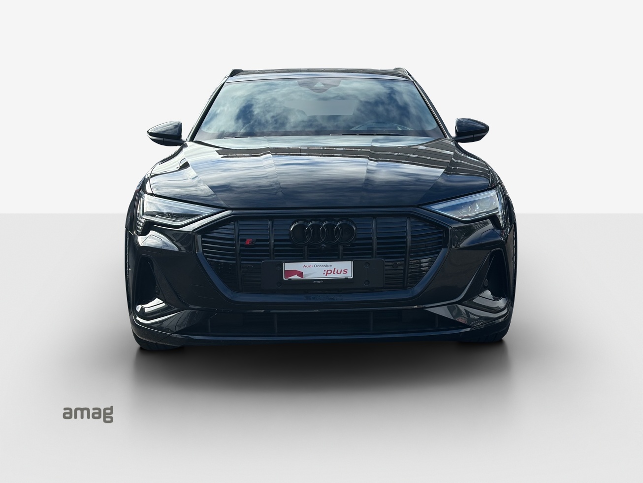 AUDI e-tron S Sportback quattro-image-7