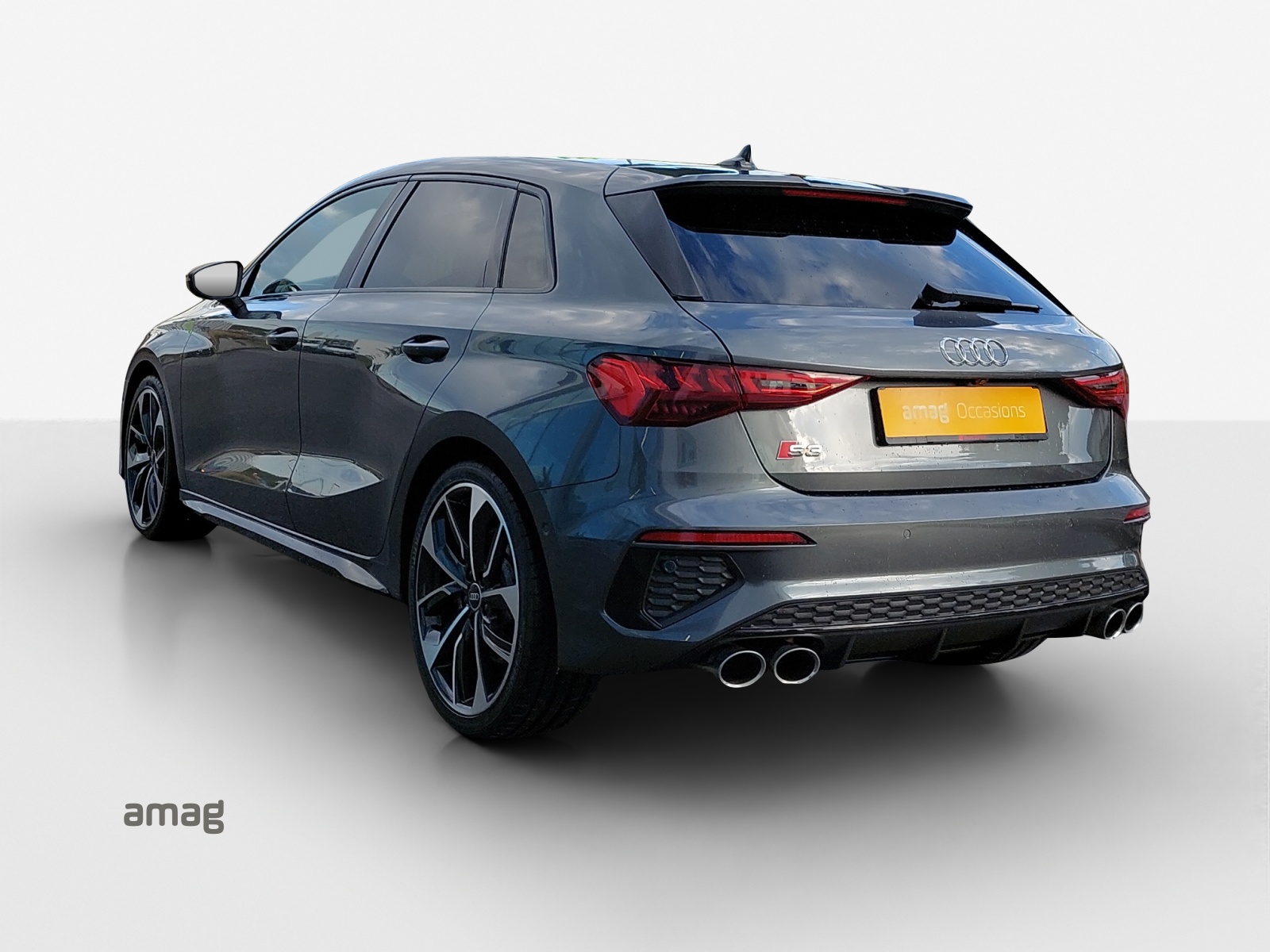 AUDI S3 Sportback 2.0 TFSI quattro S-tronic-image-2
