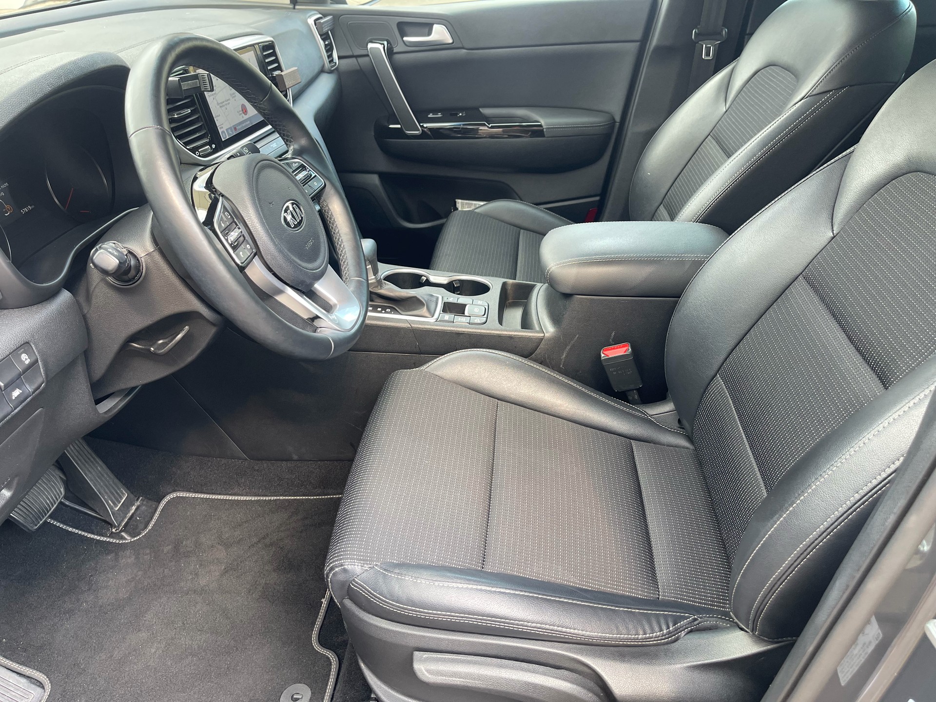 KIA Sportage 1.6 T-GDi Power 2020 4WD Automat-image-8