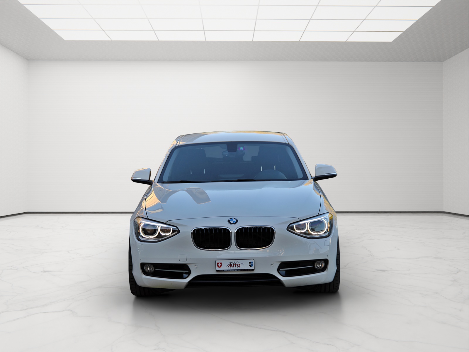 BMW 120d Sport Line Steptronic-image-7