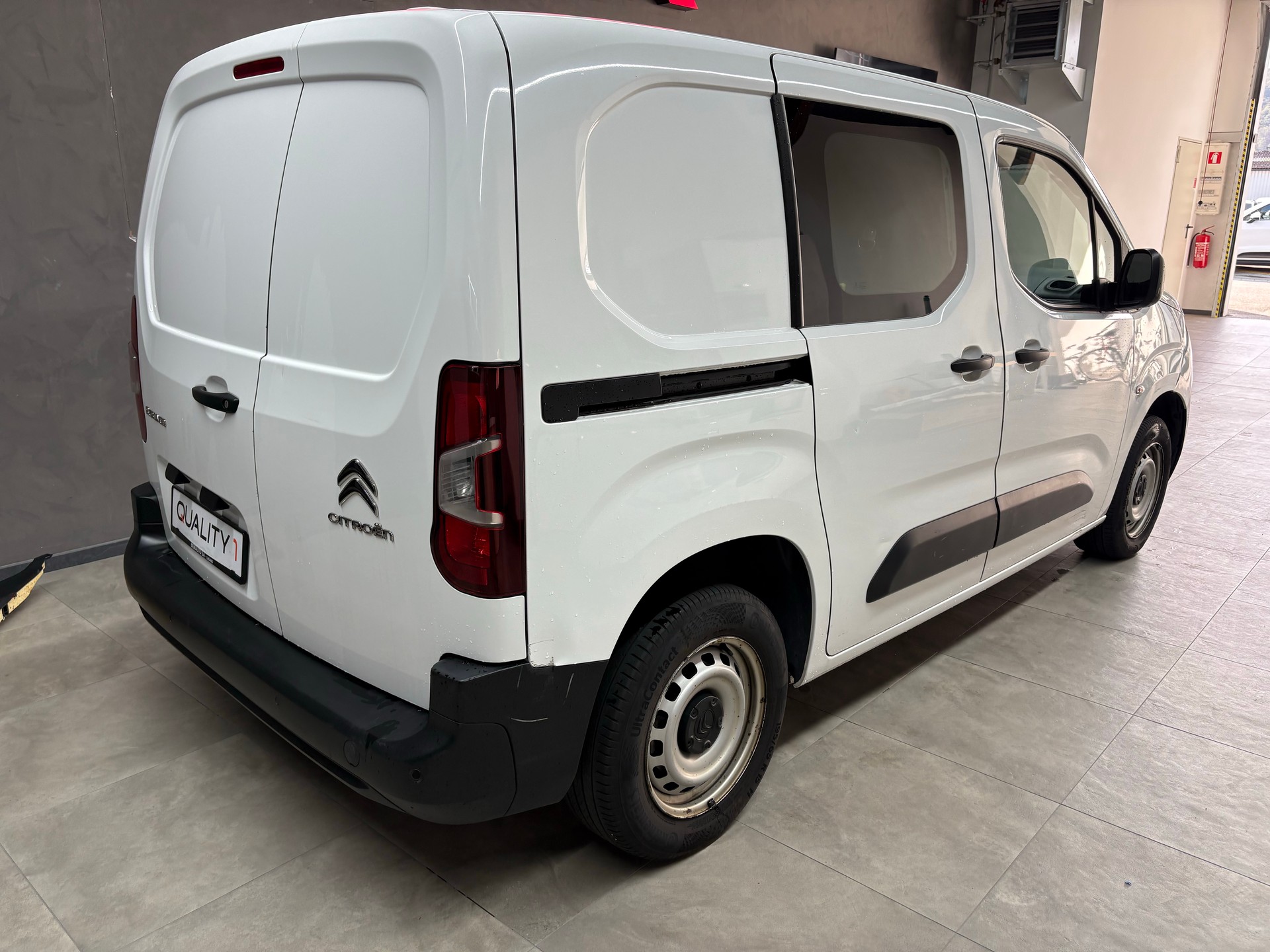 CITROEN Berlingo Van 1.5 Blue HDi 100 s/s Club 650kg-image-4