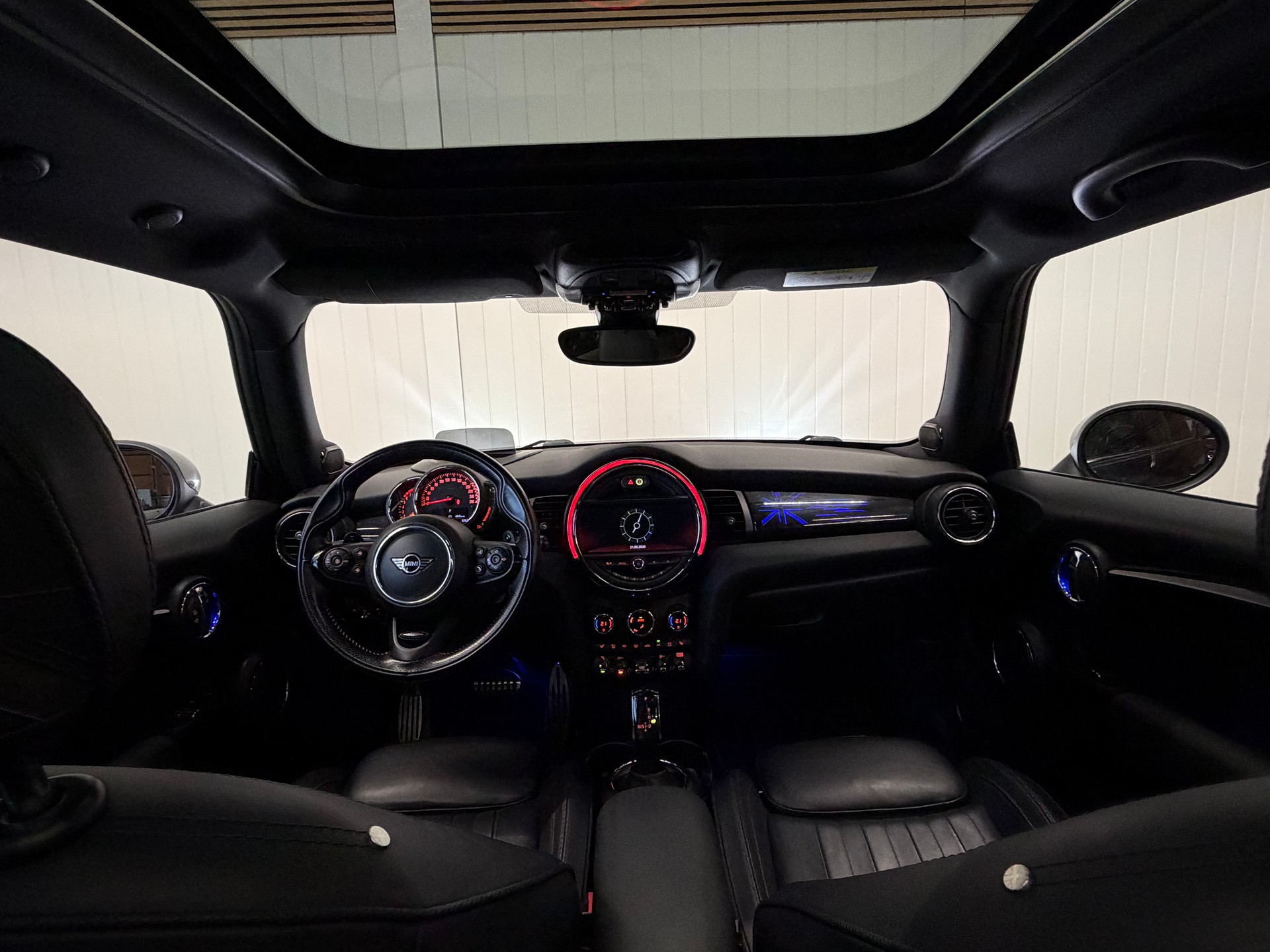 MINI Cooper John Cooper Works Steptronic ab MFK & Service-image-10