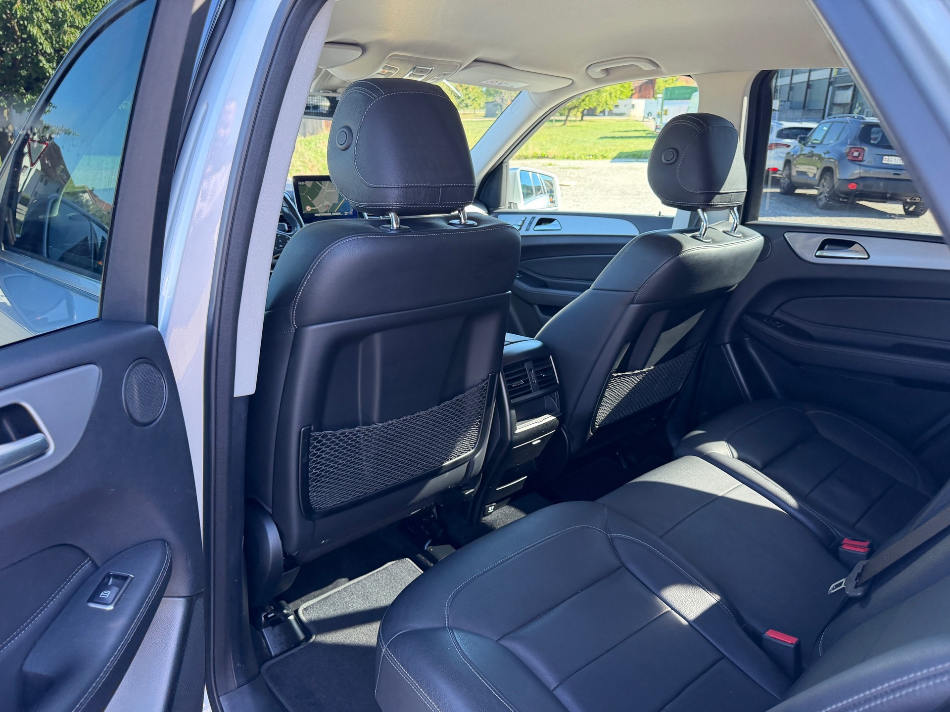 MERCEDES-BENZ GLE 250 d 4Matic 9G-Tronic-image-7