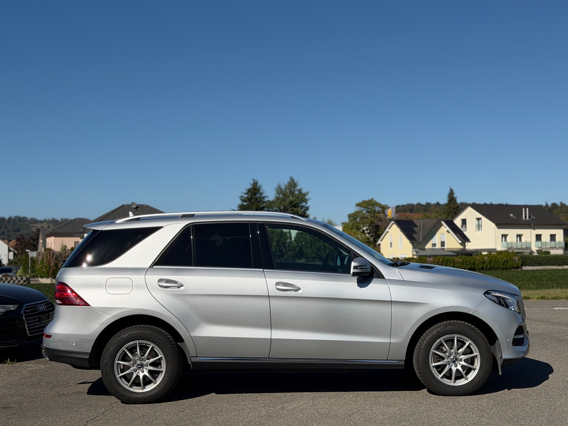 MERCEDES-BENZ GLE 250 d 4Matic 9G-Tronic-image-11